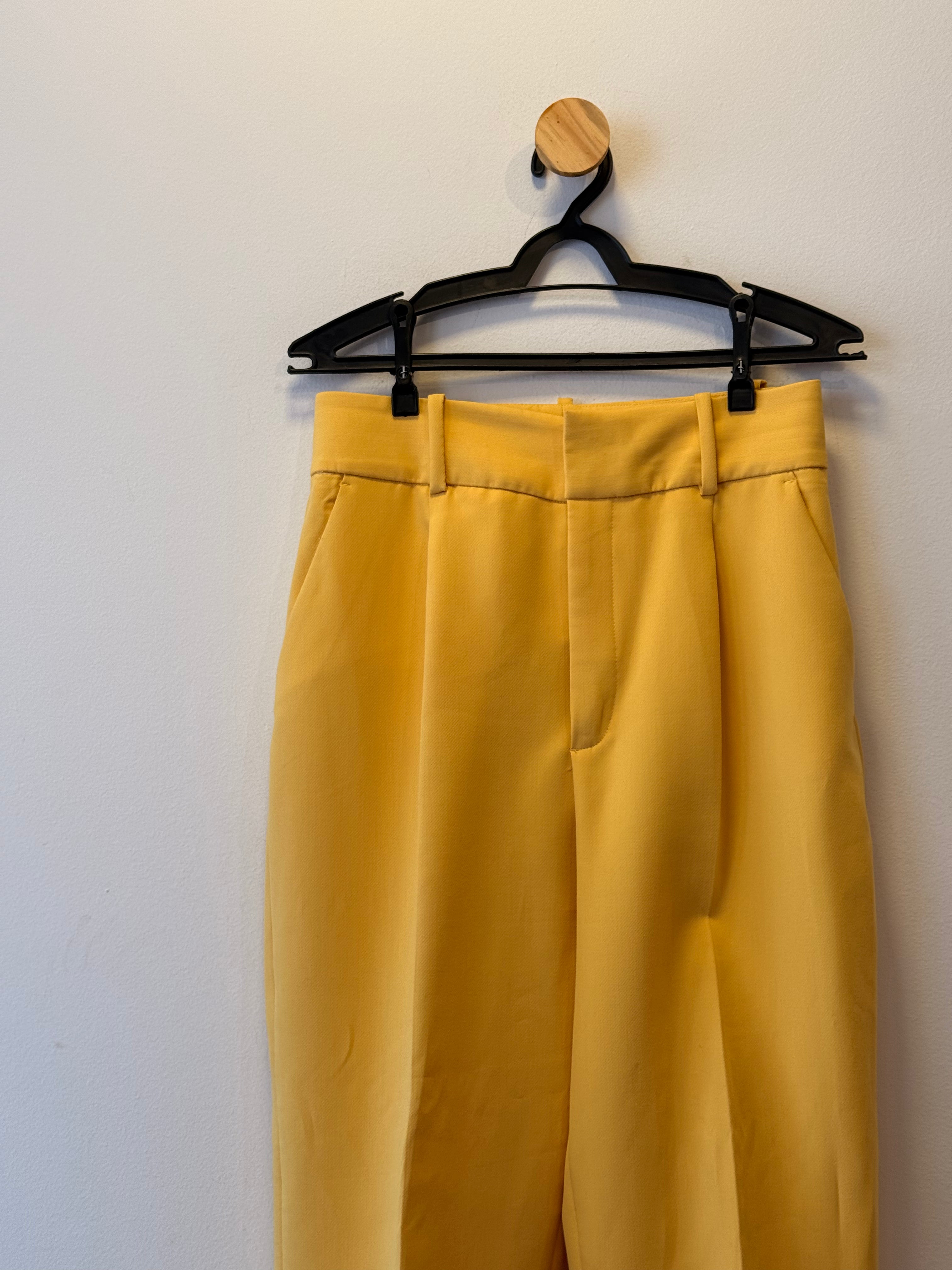 Calça Alfaitaria Amarela