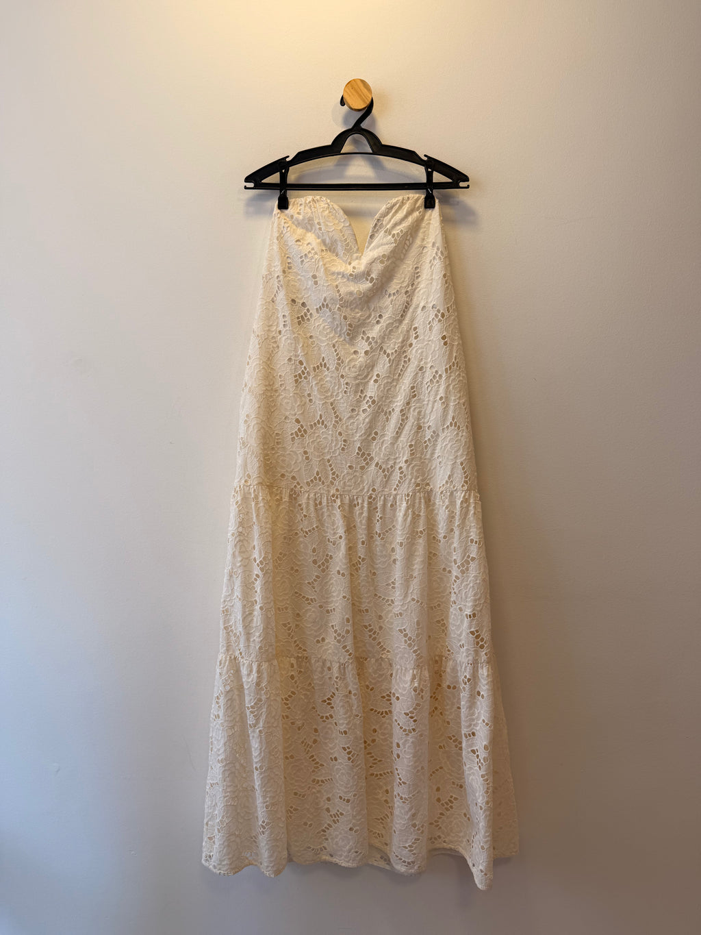 Vestido Longo em Renda Branca
