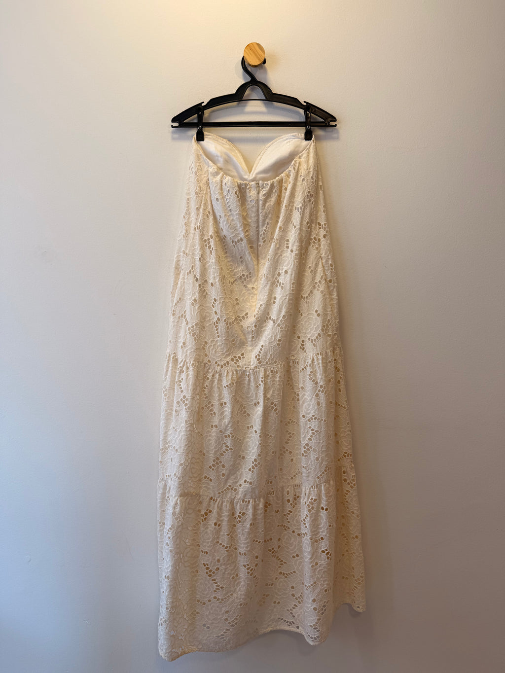 Vestido Longo em Renda Branca