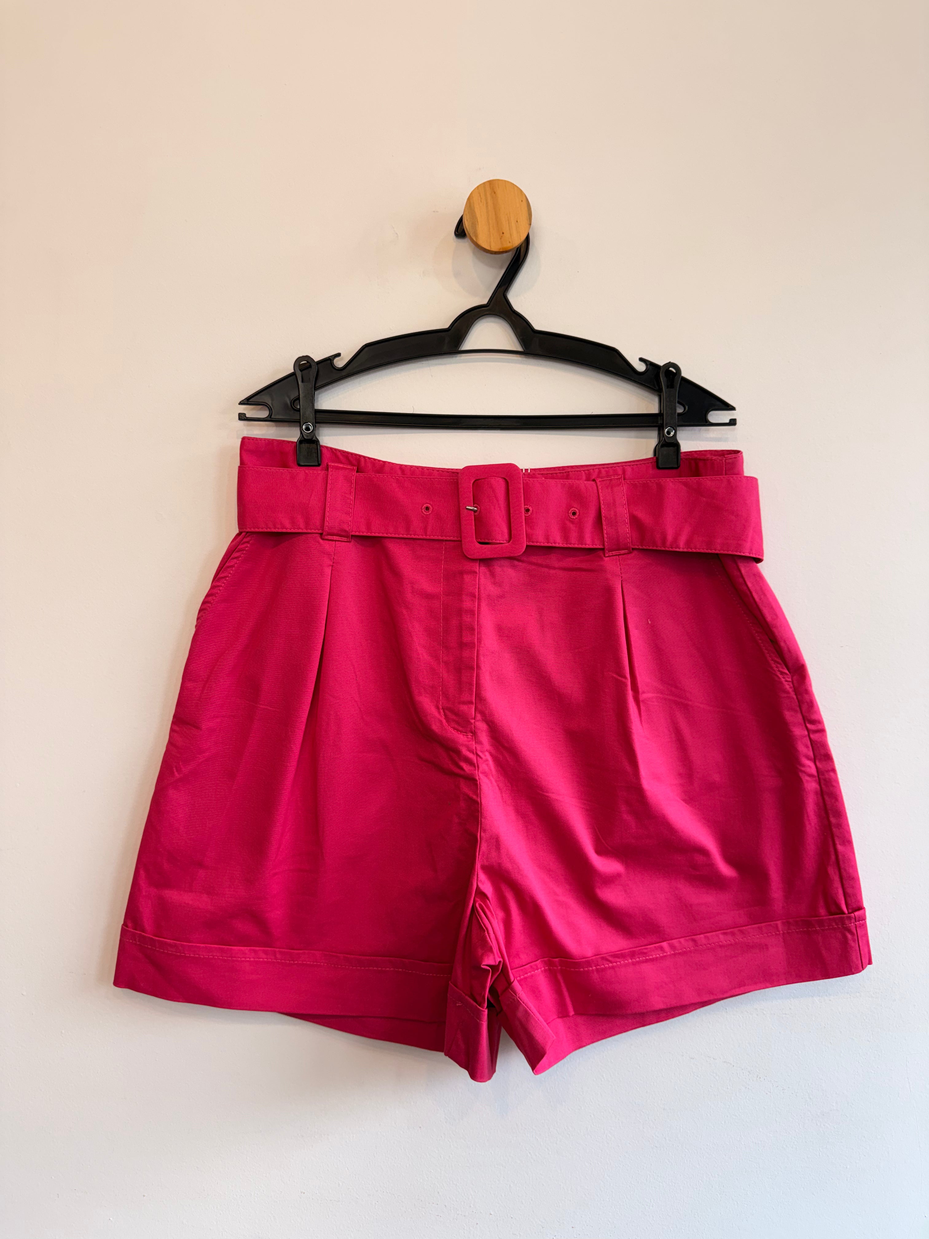Short Rosa Shoulder
