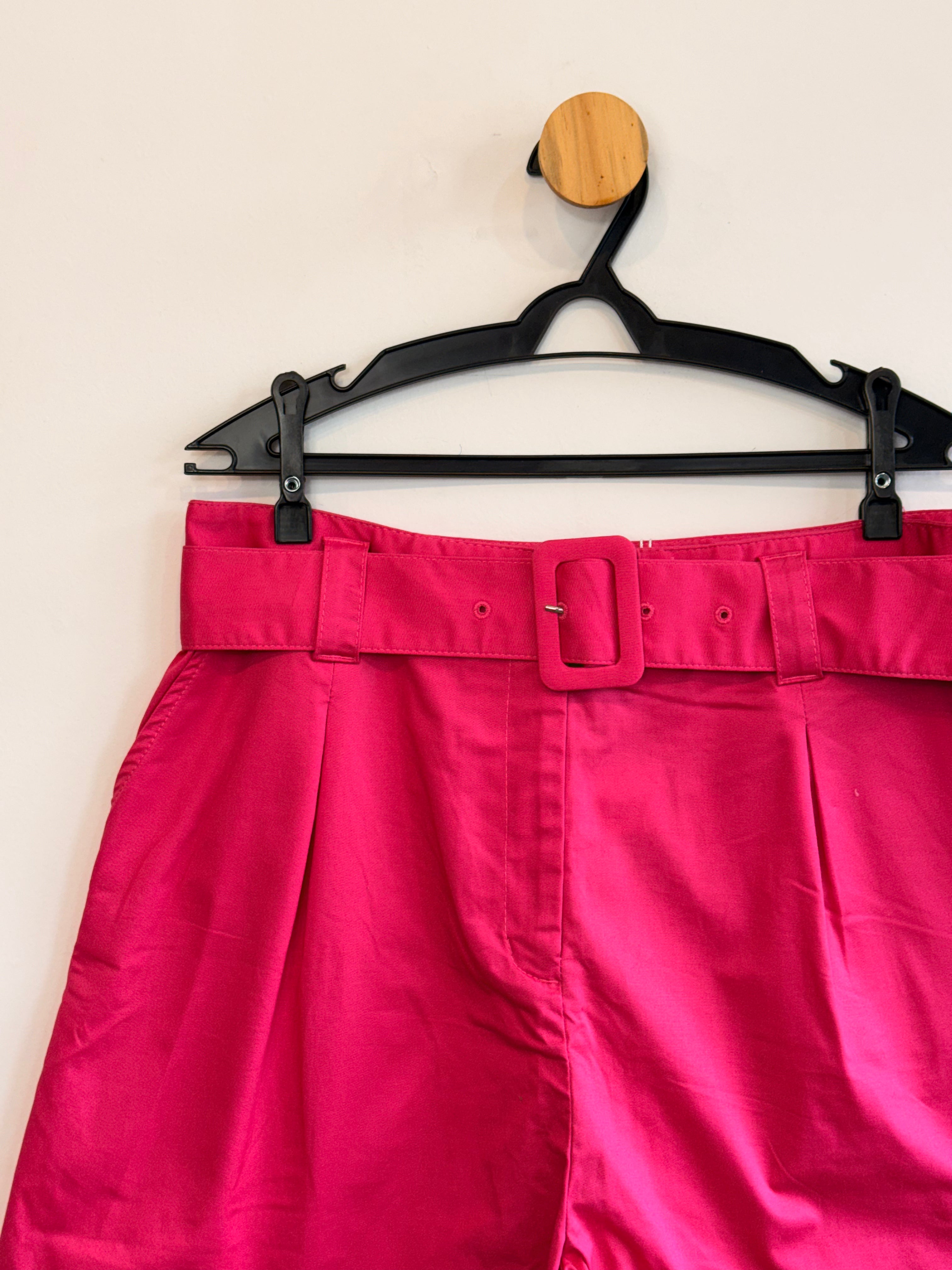 Short Rosa Shoulder