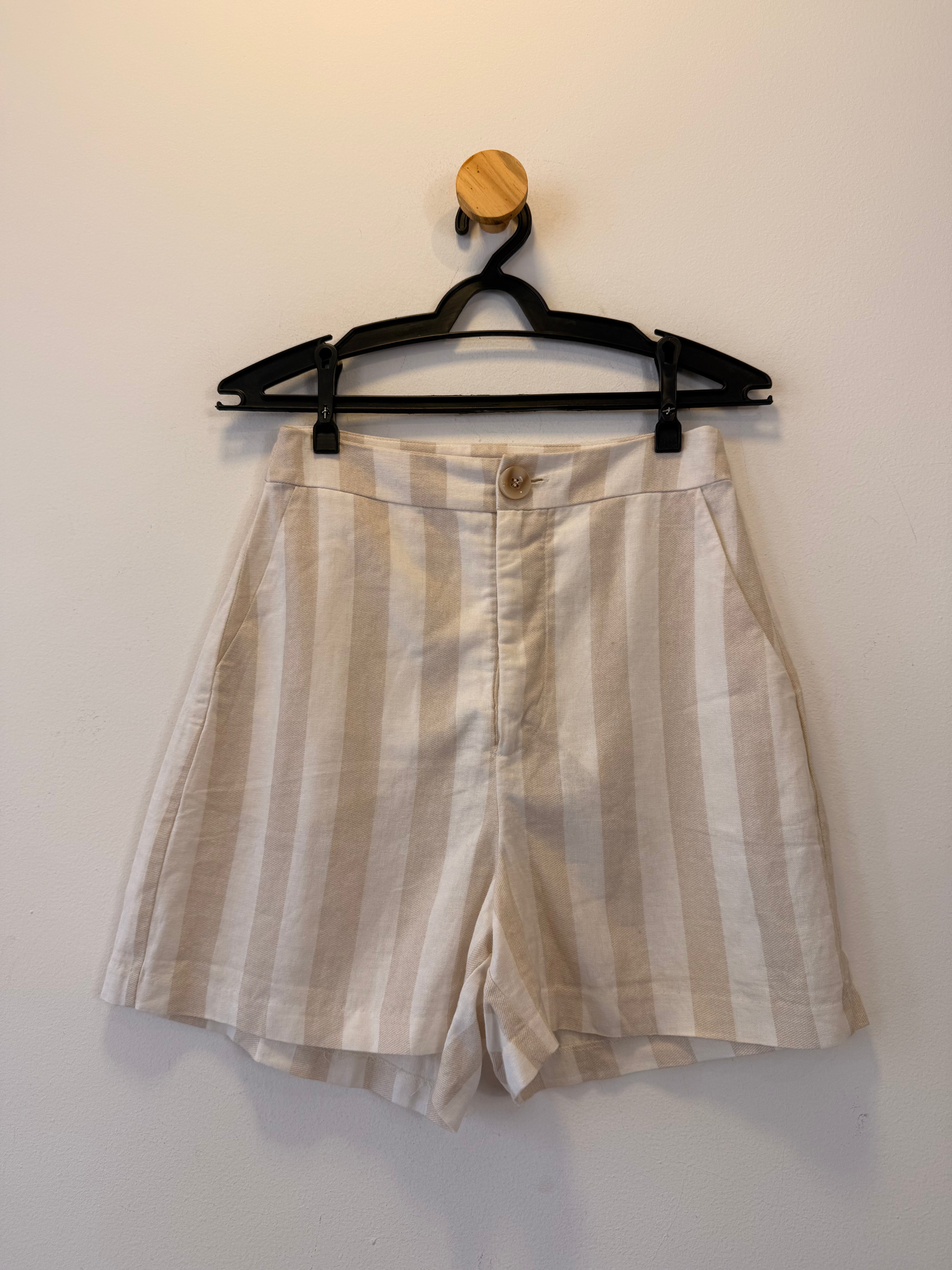 Short Listrado Lez a Lez