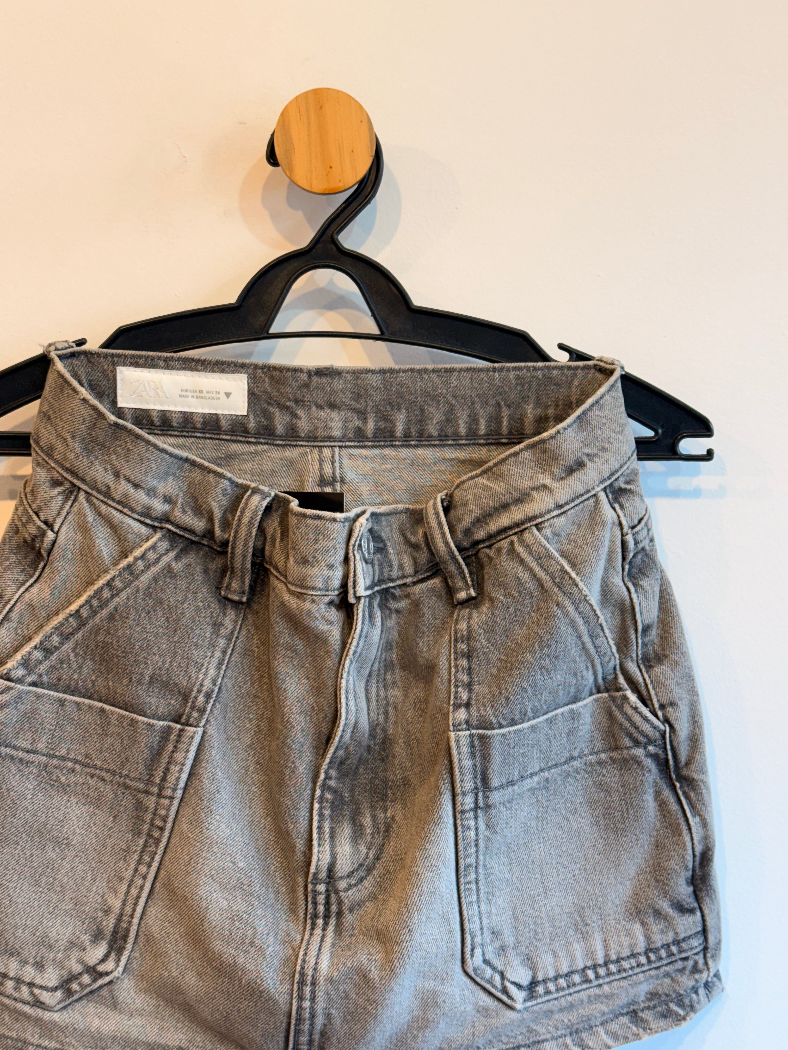 Saia Jeans Cinza Zara