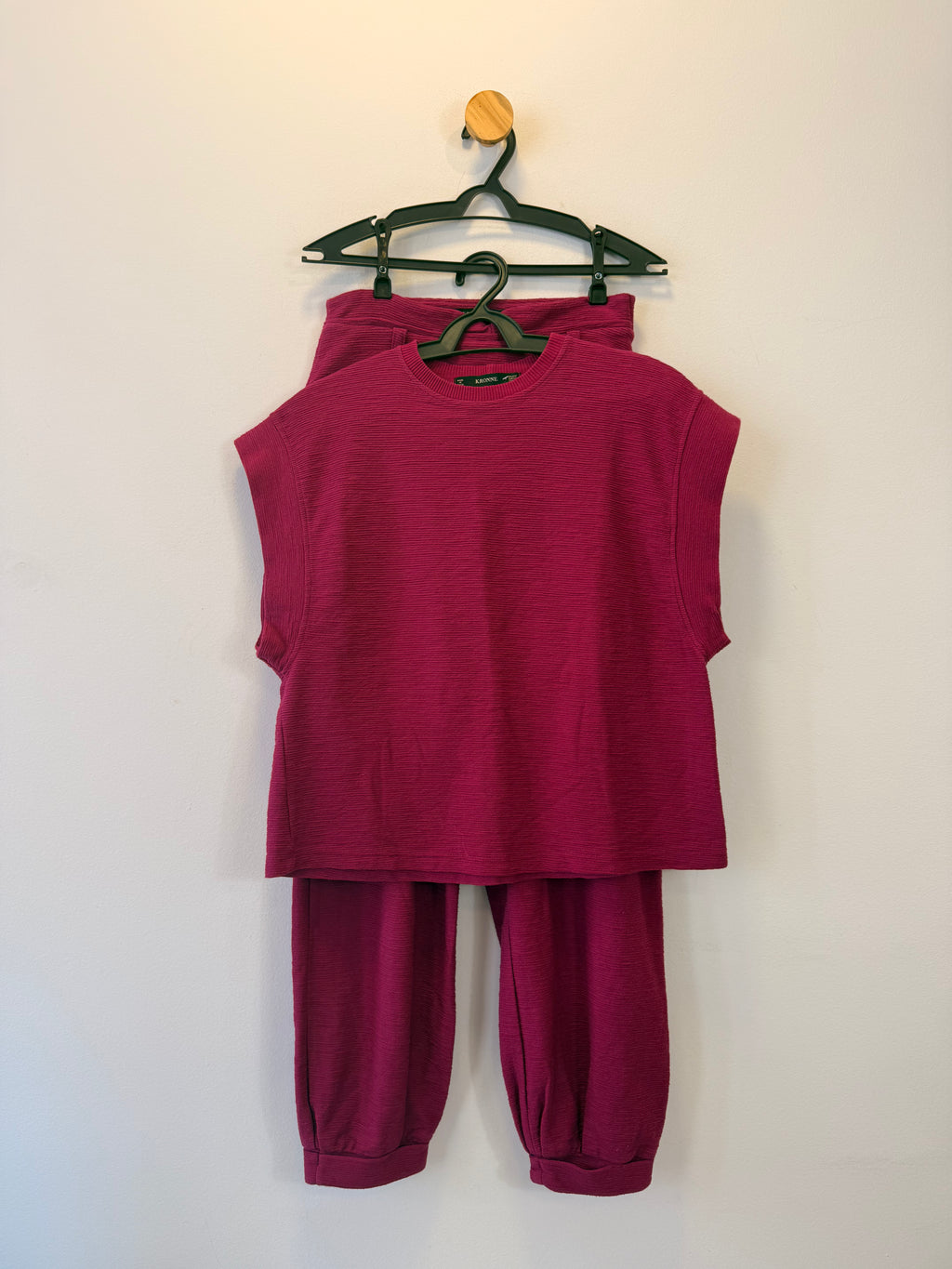 Conjunto Rosa Kronne