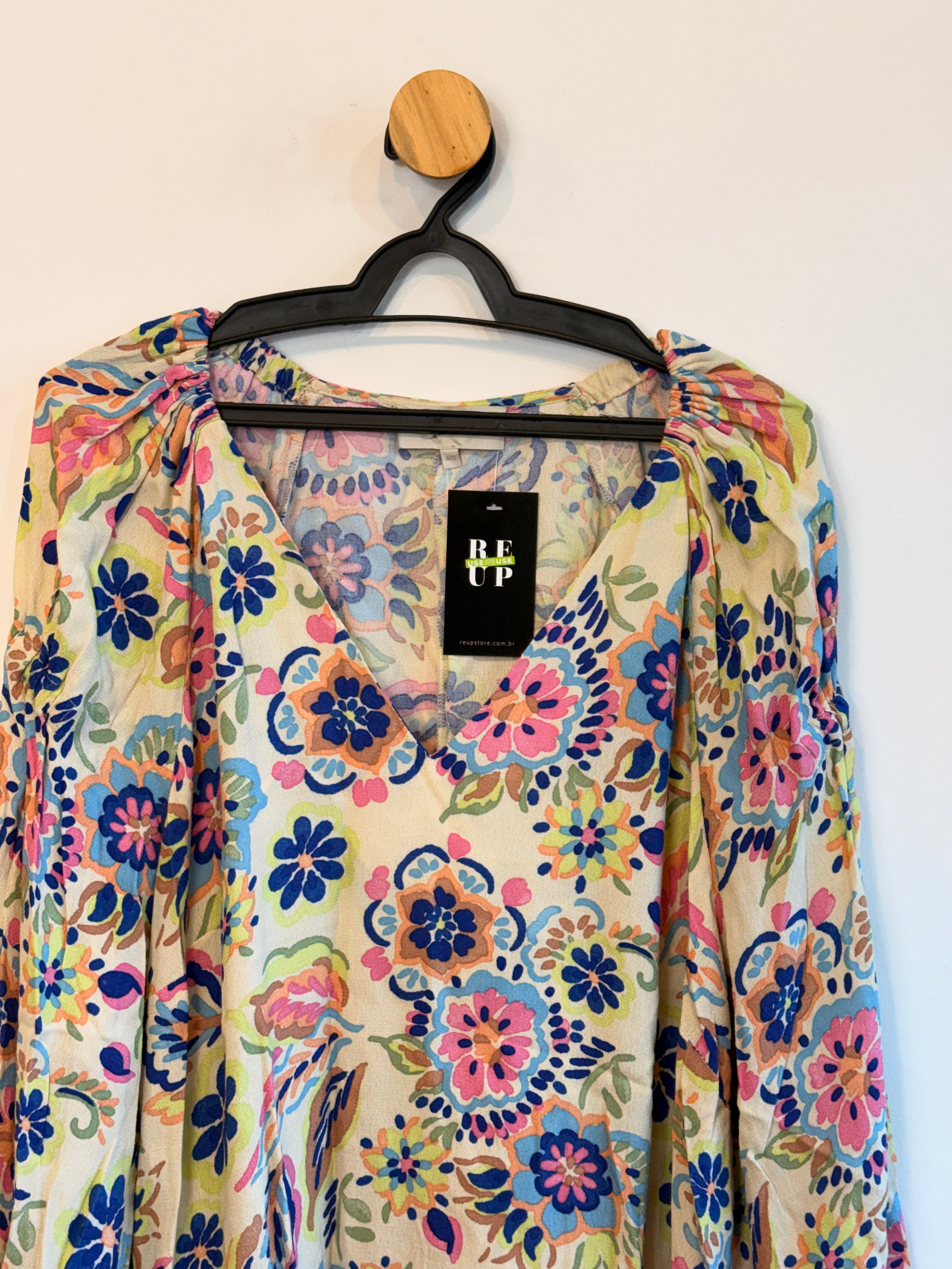 Blusa Manga Longa Estampada Shoulder