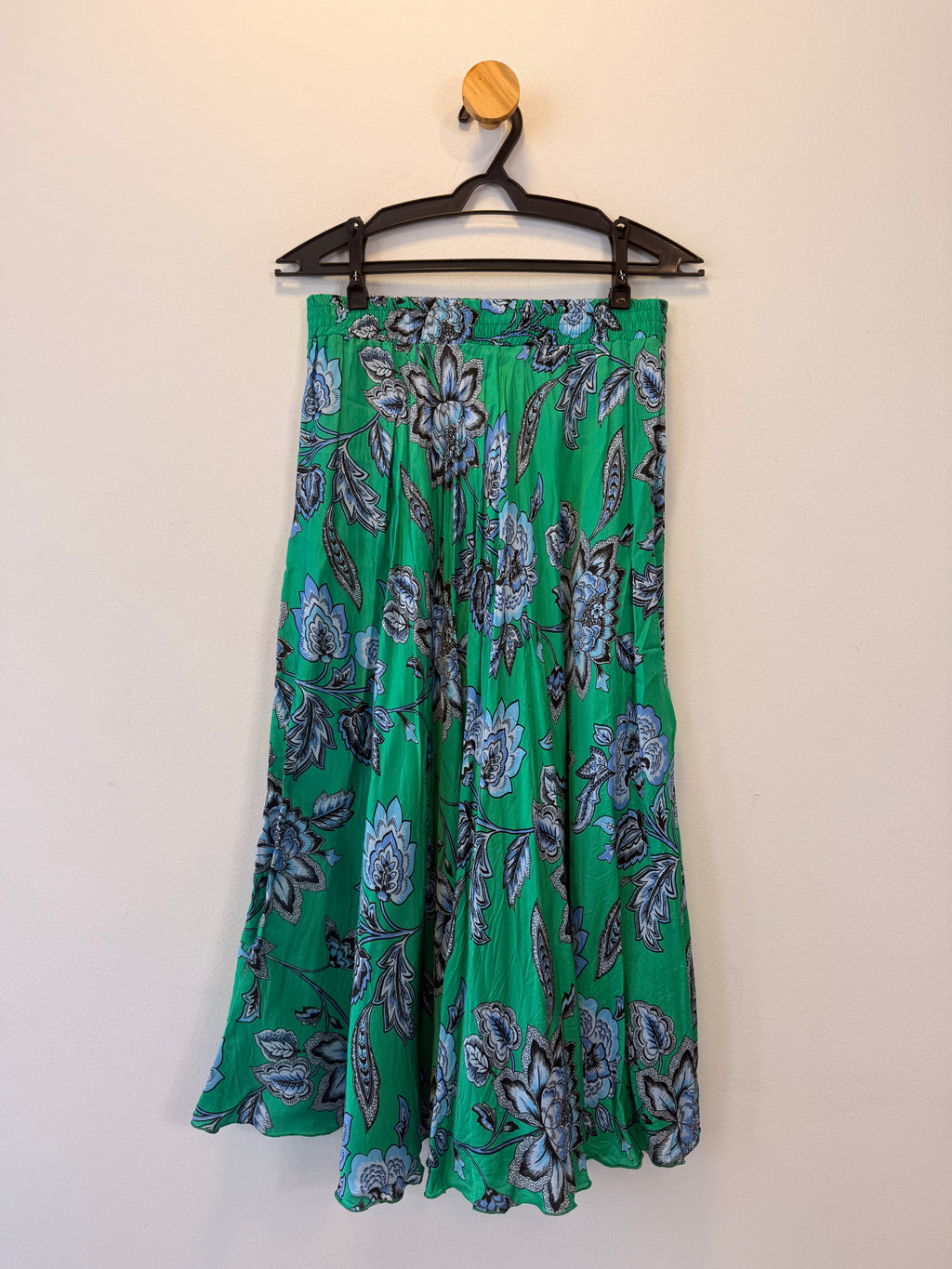 Saia Verde com Estampa Floral Zara