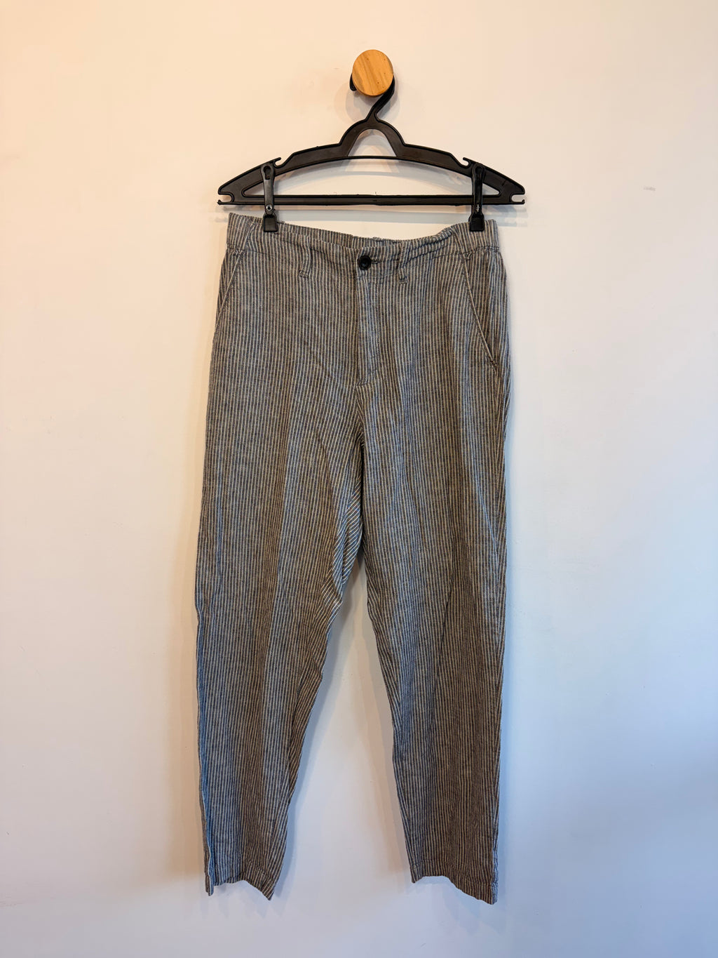 Calça Listrada Uniqlo
