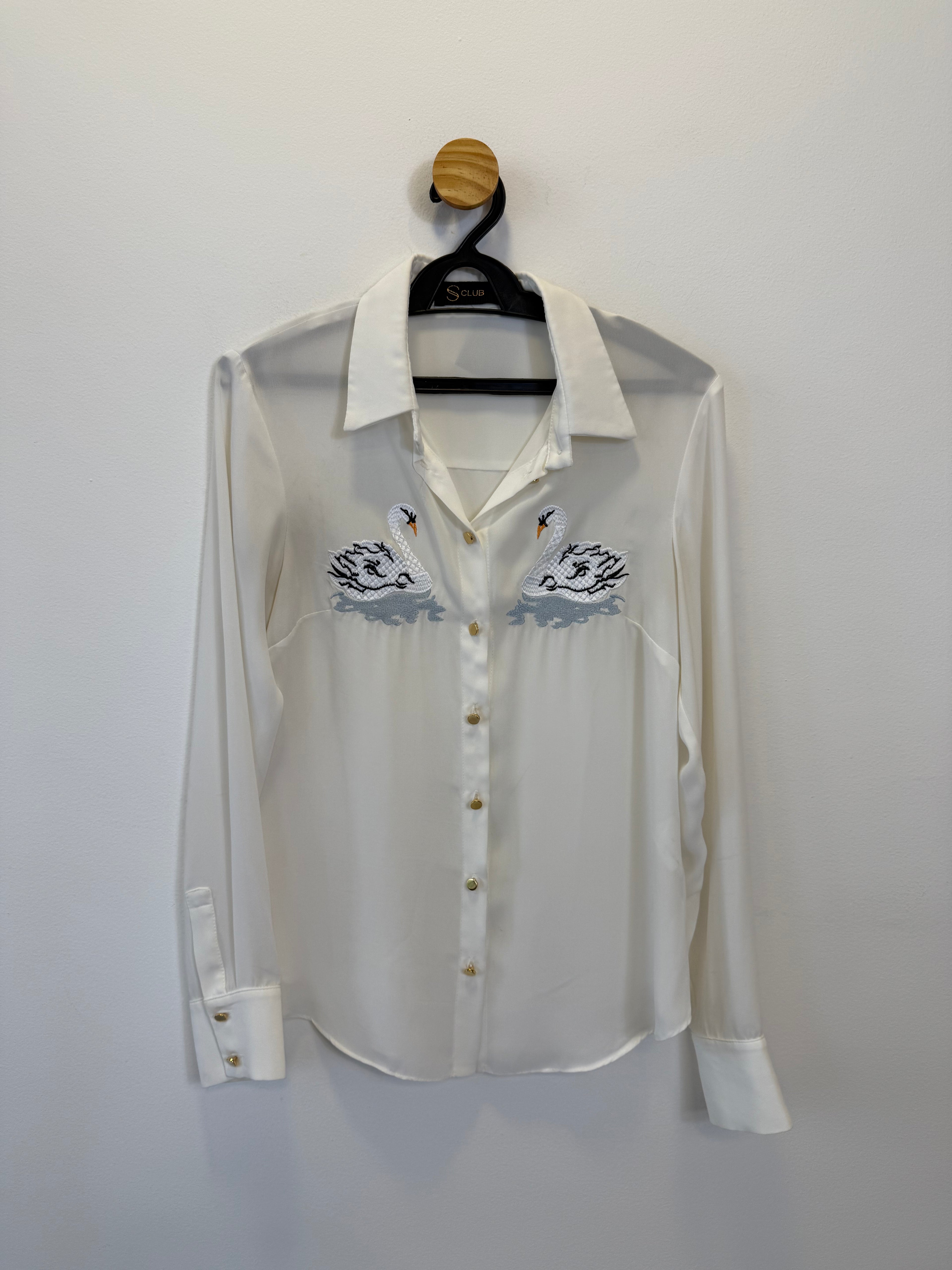 Camisa Branca Bordada