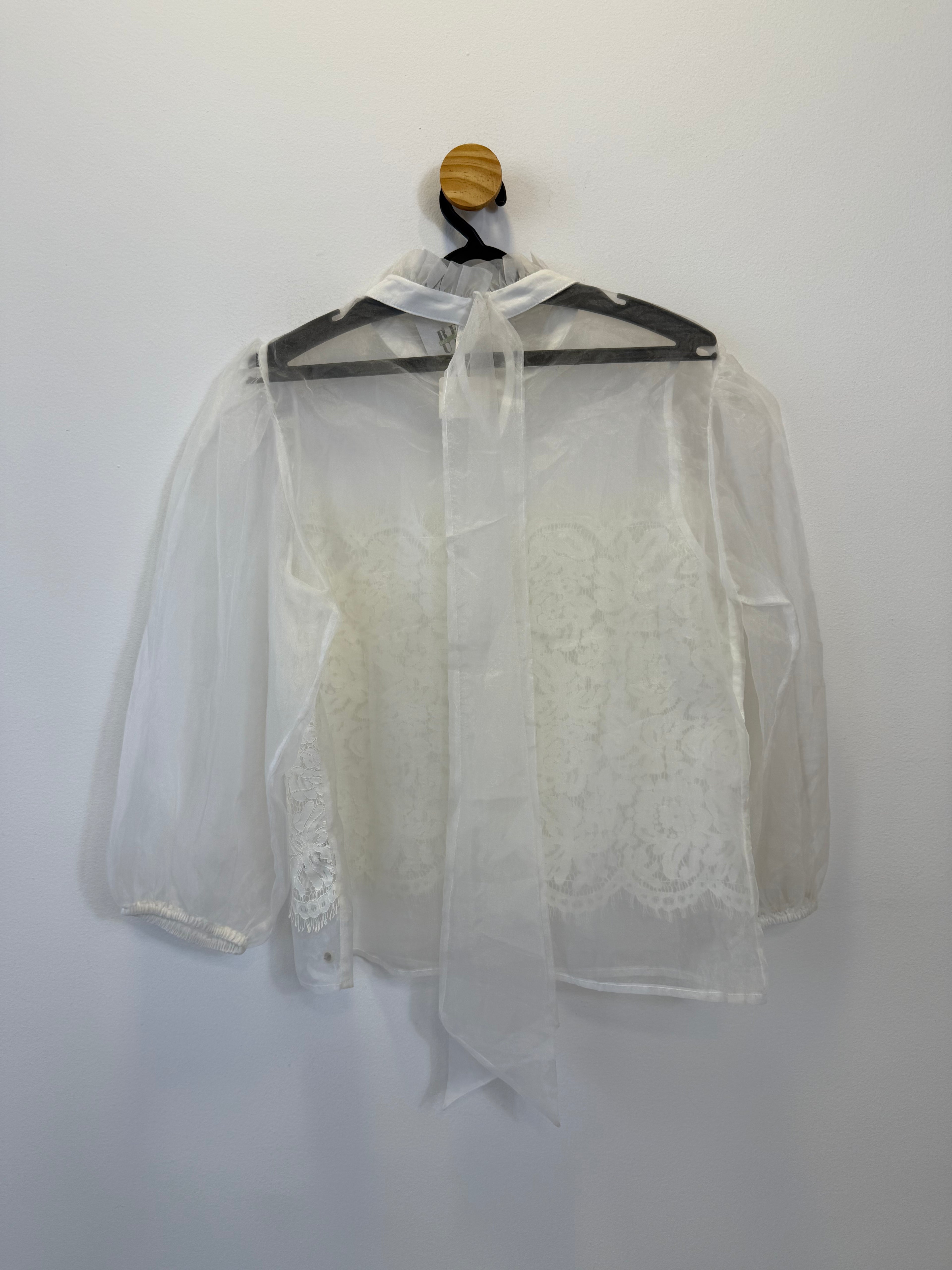 Blusa Branca Renda