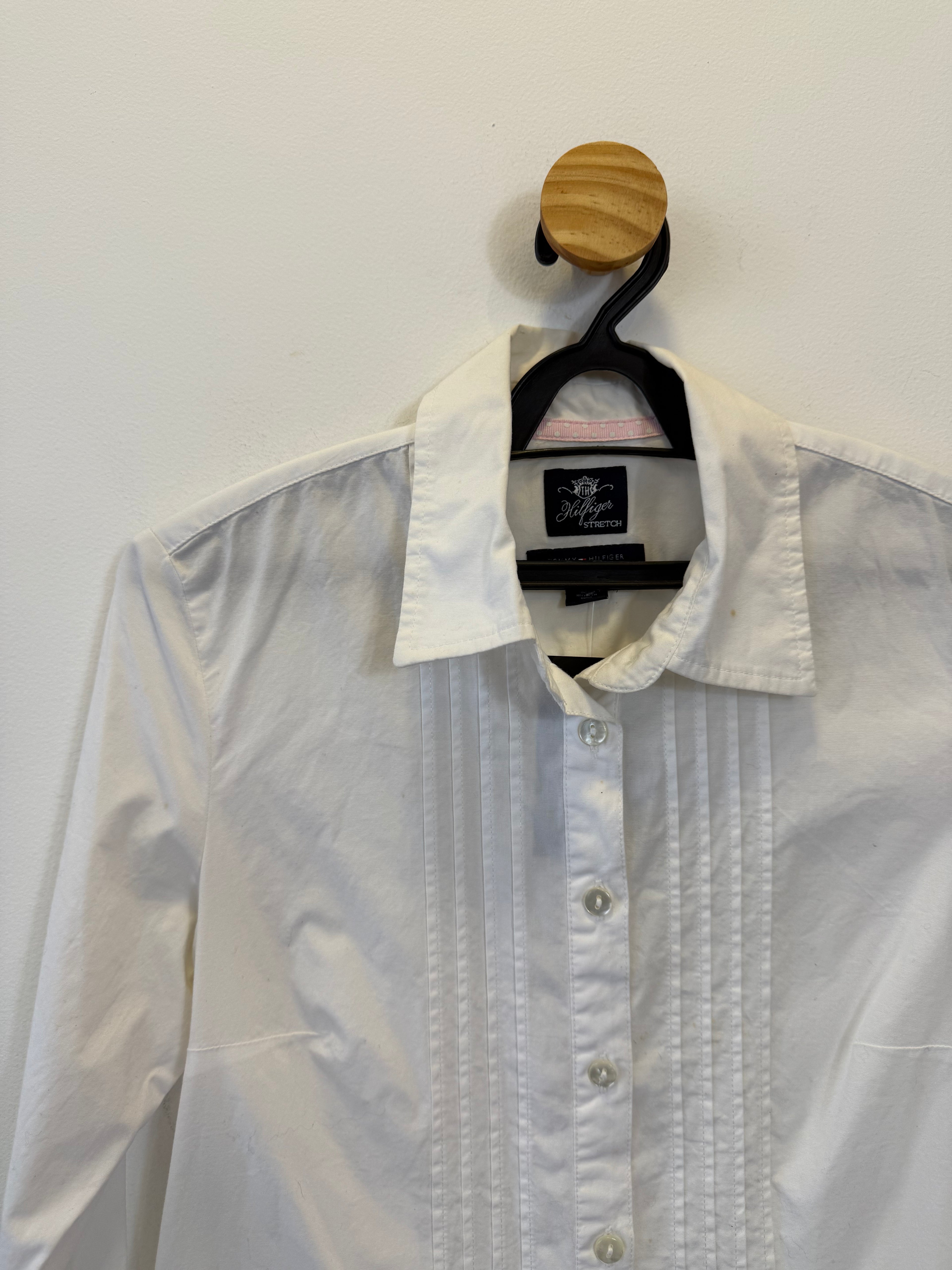 Camisa Branca com Pregas
