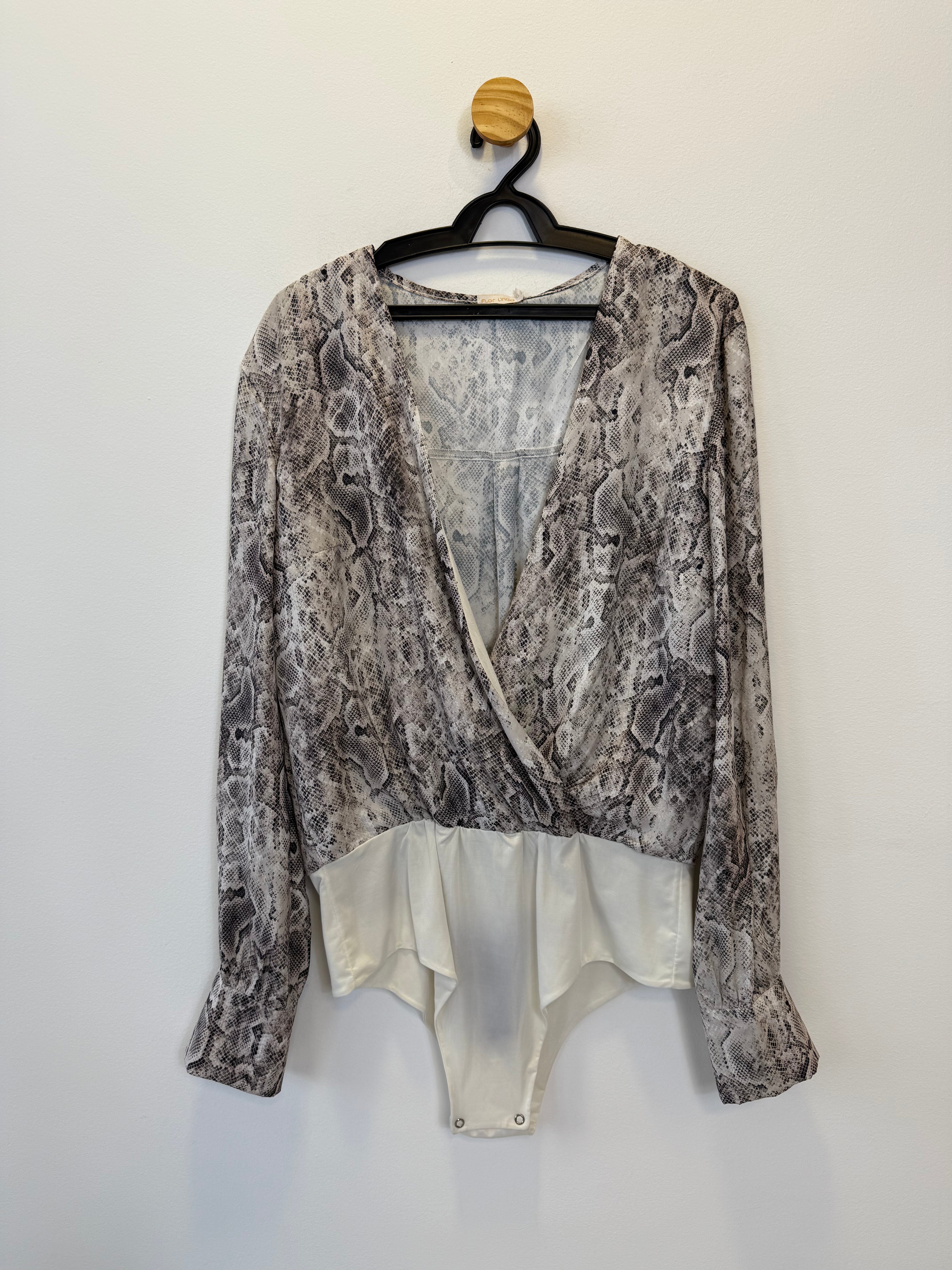 Body Animal Print Cobra