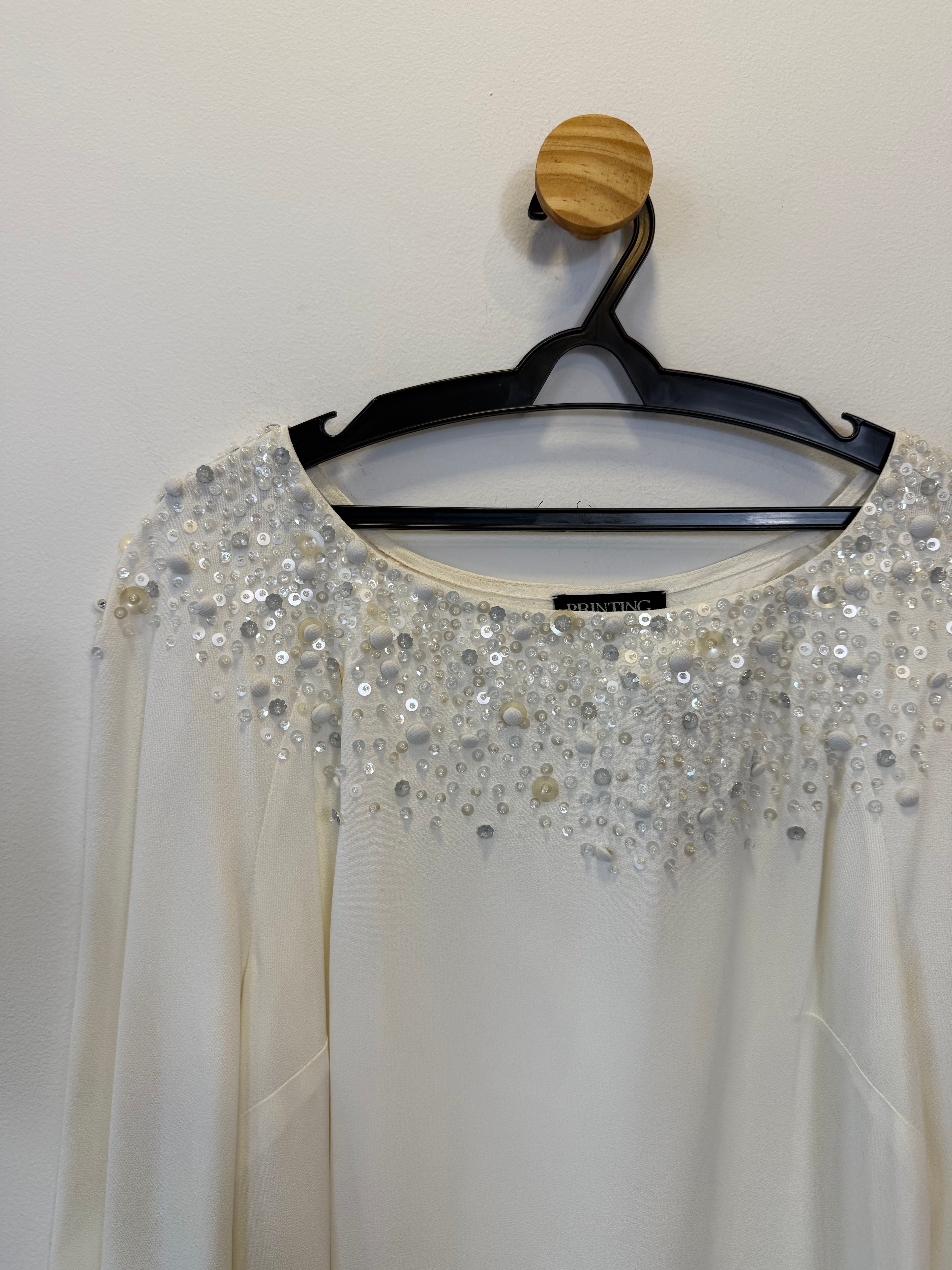 Blusa Branca Bordado em Paêtes