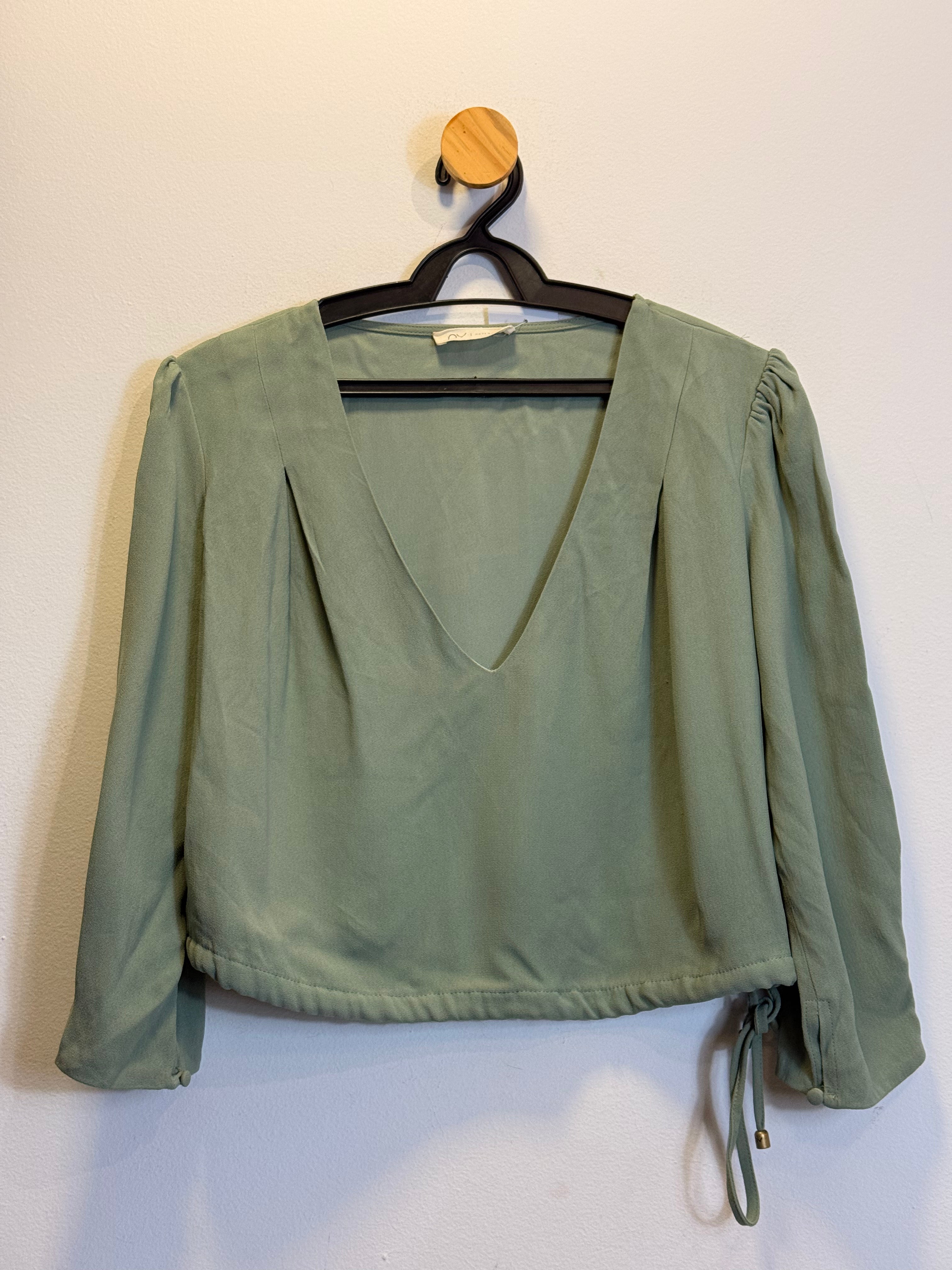 Blusa Verde Crepe Nati Vozza