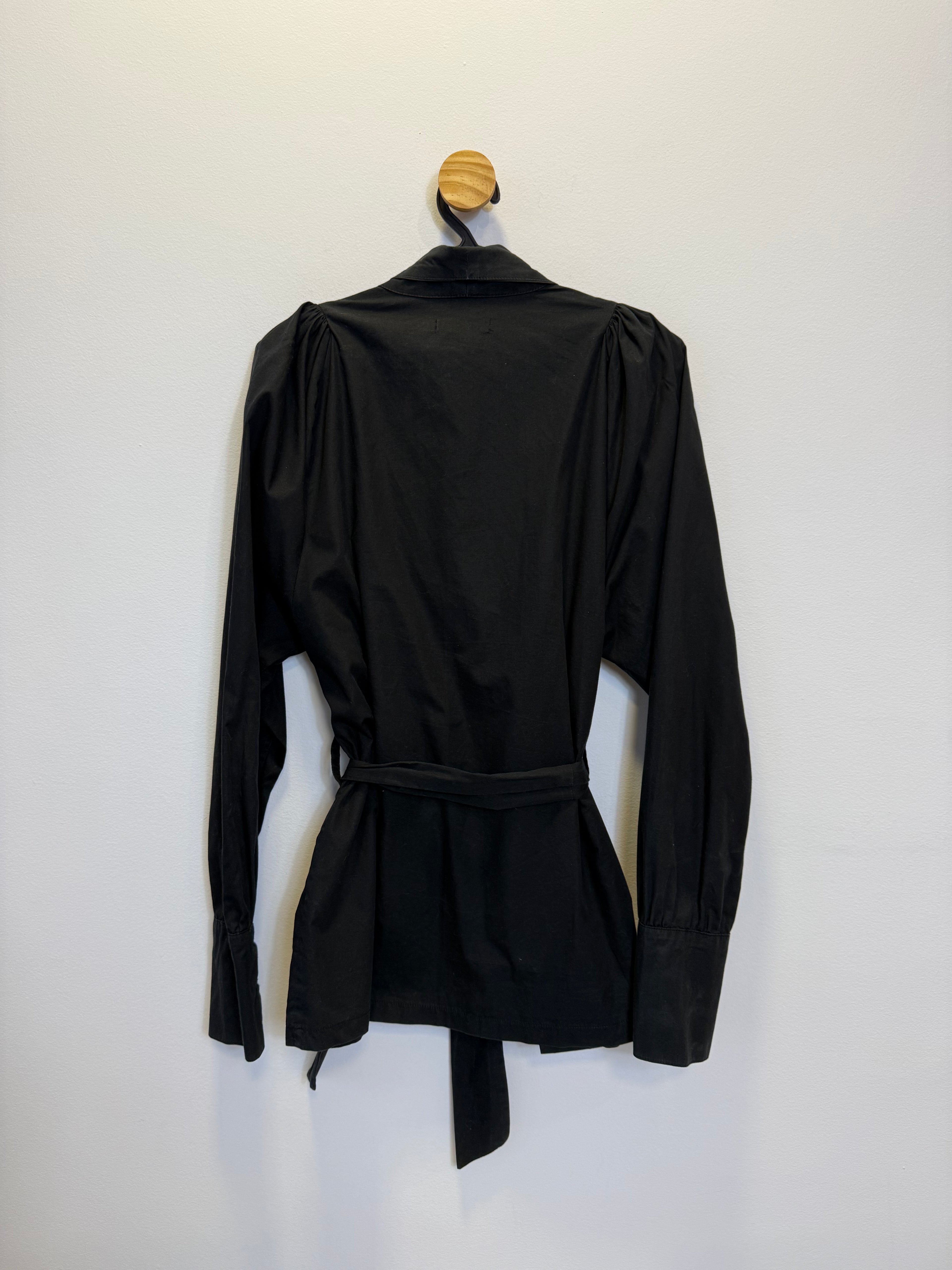 Blusa Transpassada Amarração na Cintura