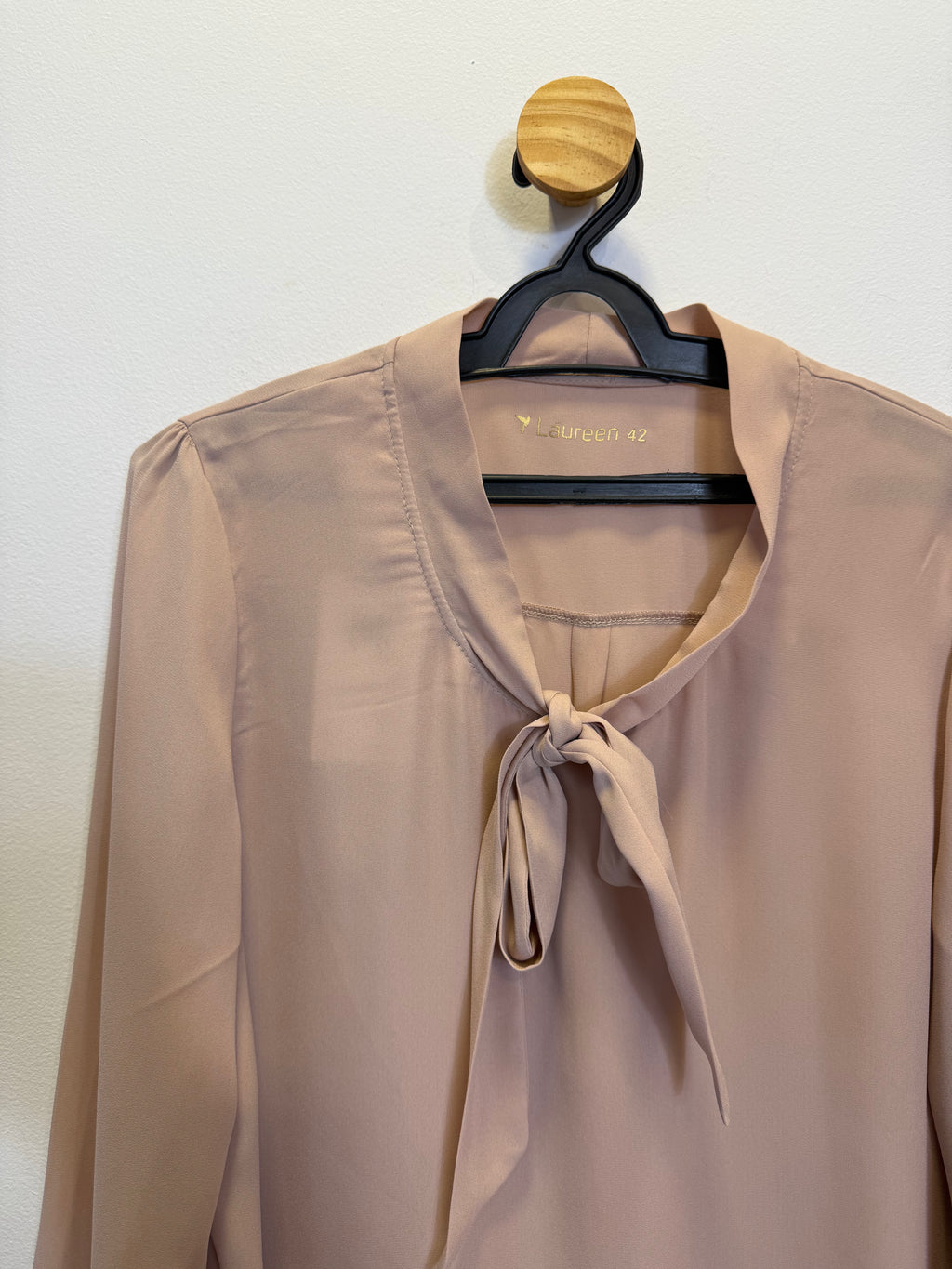 Blusa Nude com Amarração