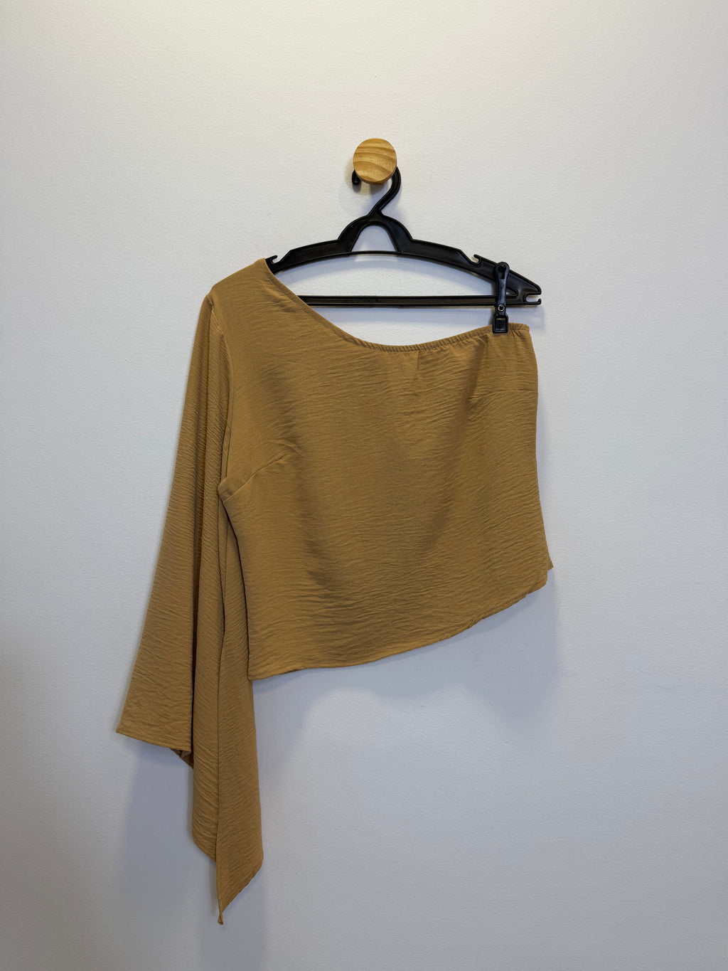 Blusa Manga Única Nude