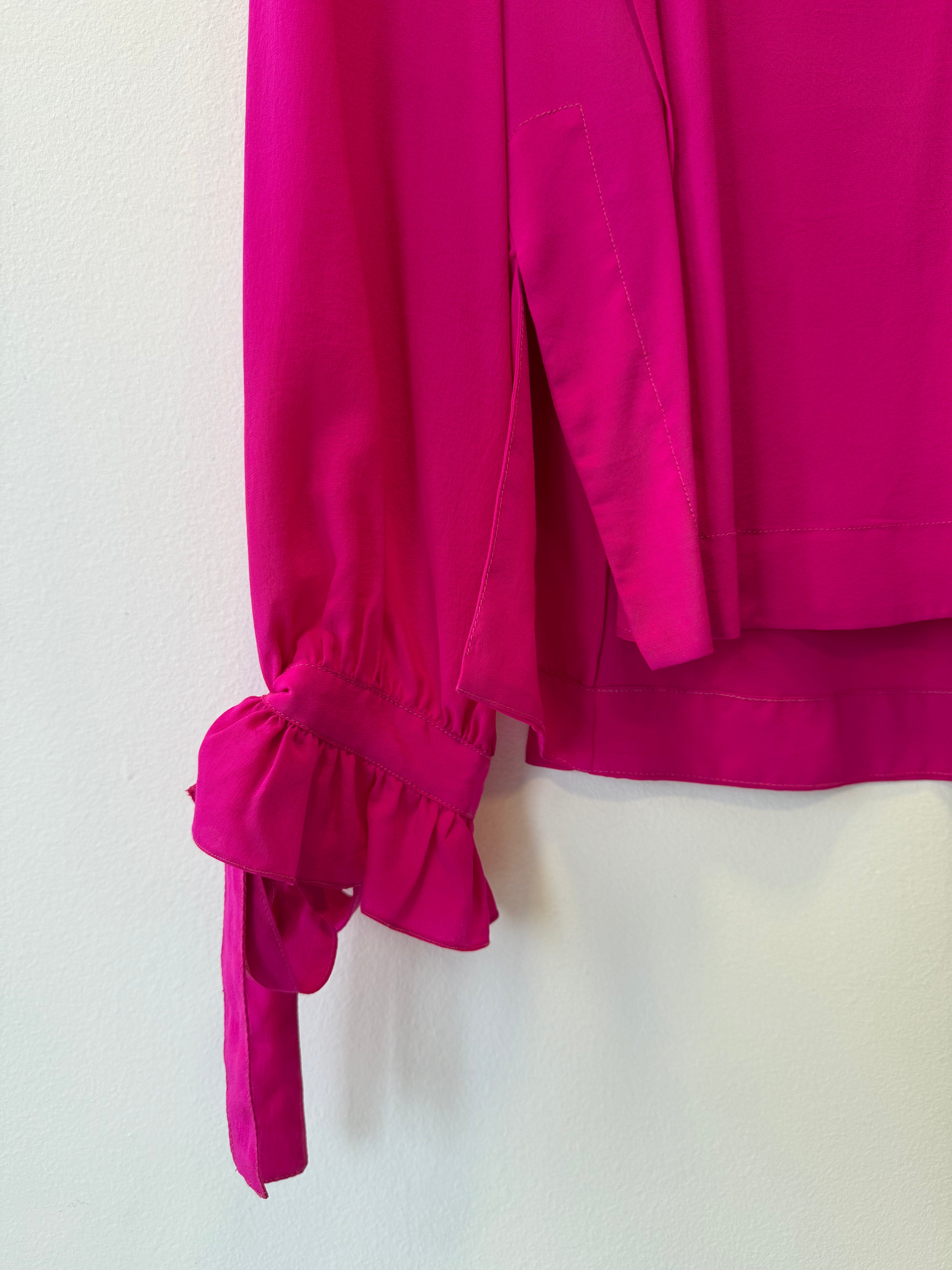 Blusa Rosa Punhos com Amarração