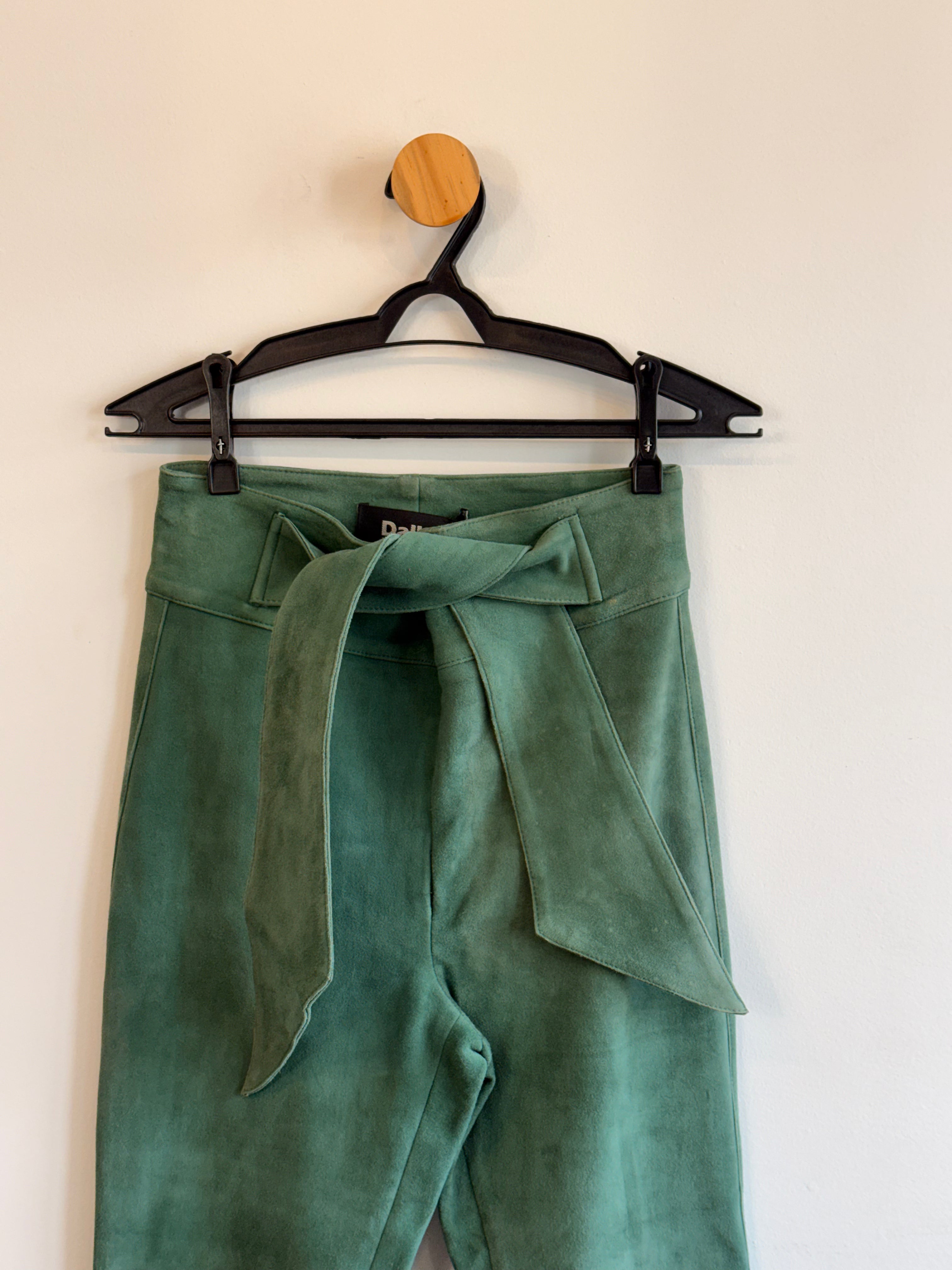 Calça de Couro Verde Dallas Couros