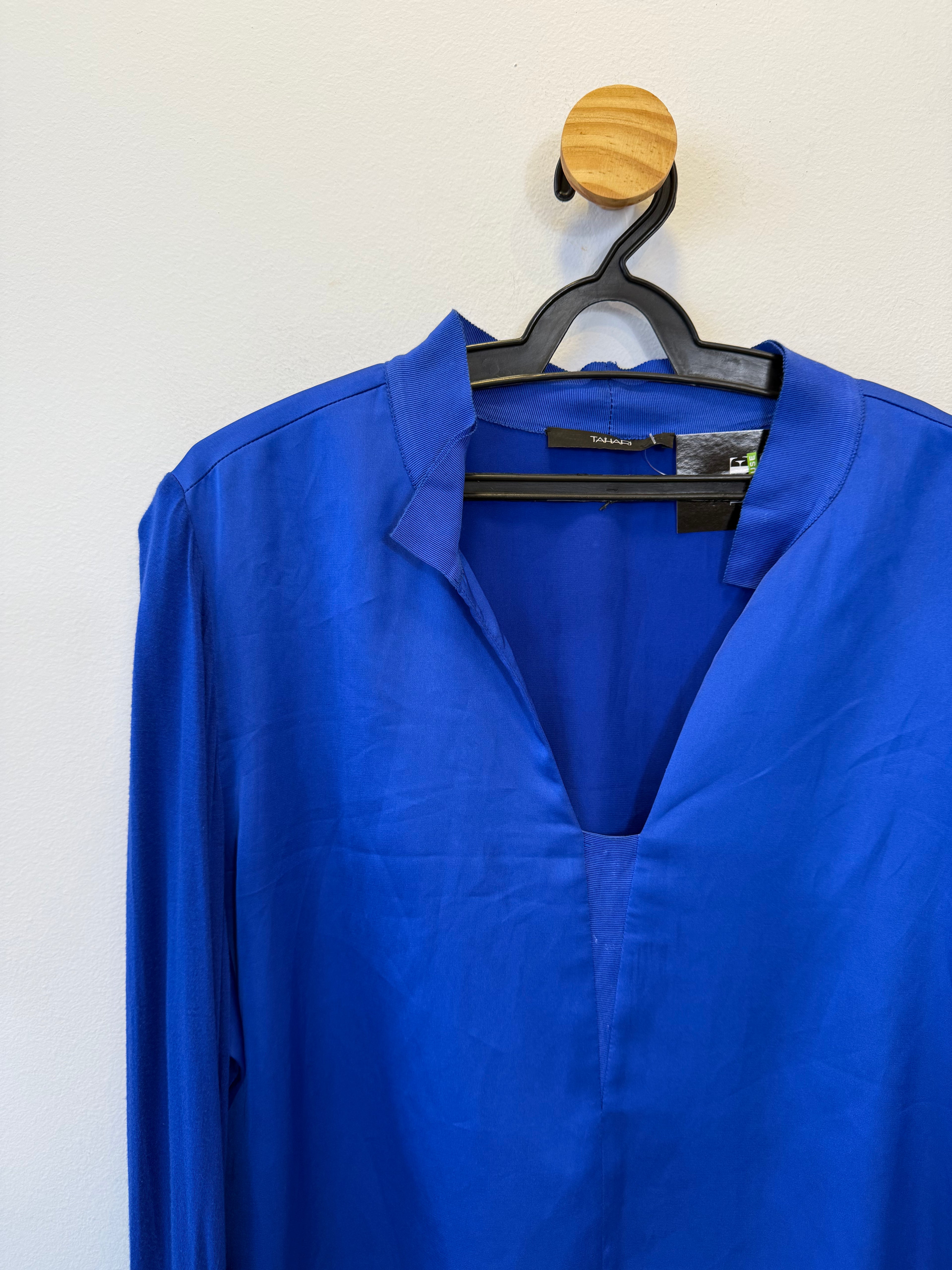 Blusa Azul Royal