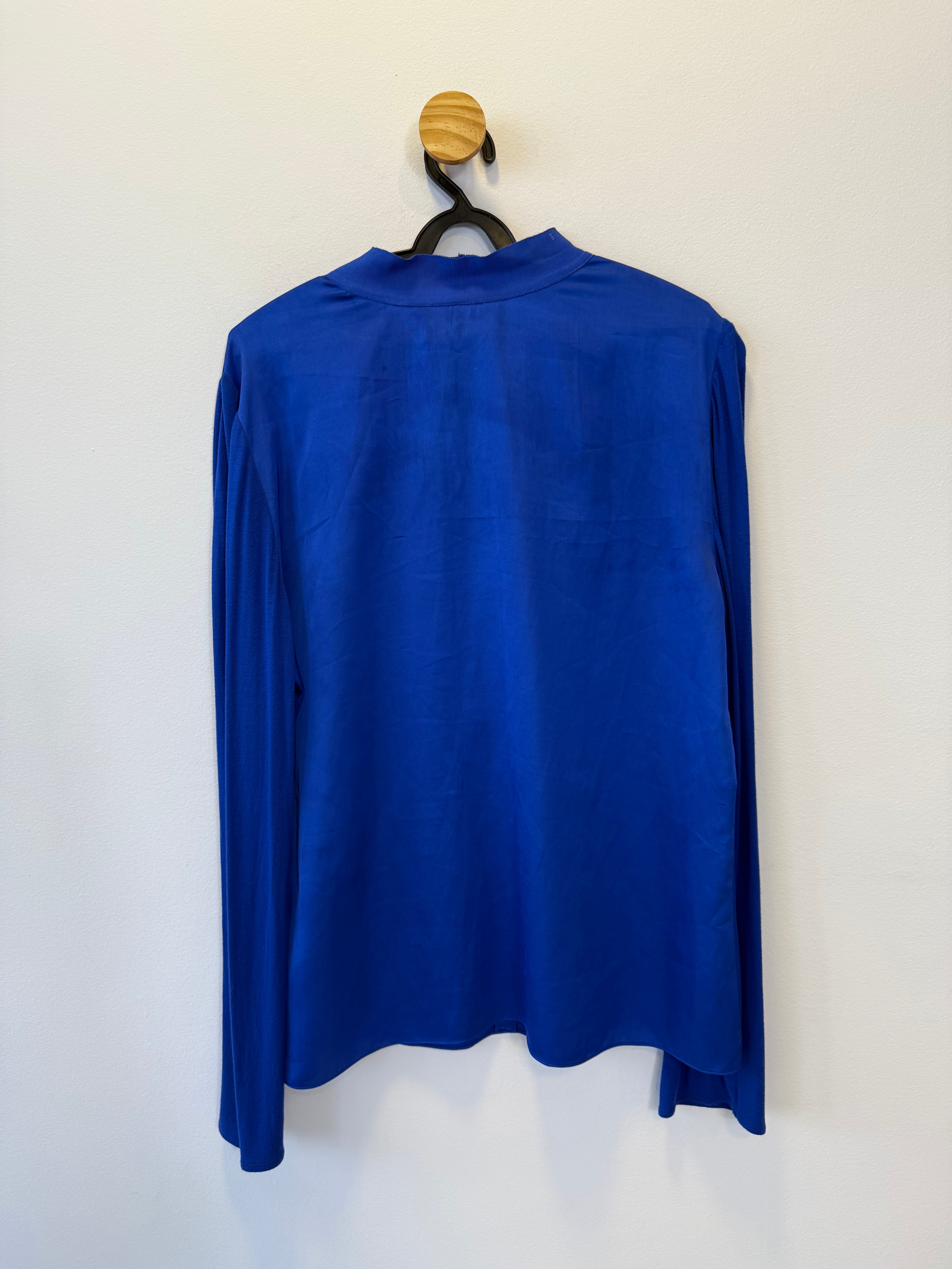 Blusa Azul Royal