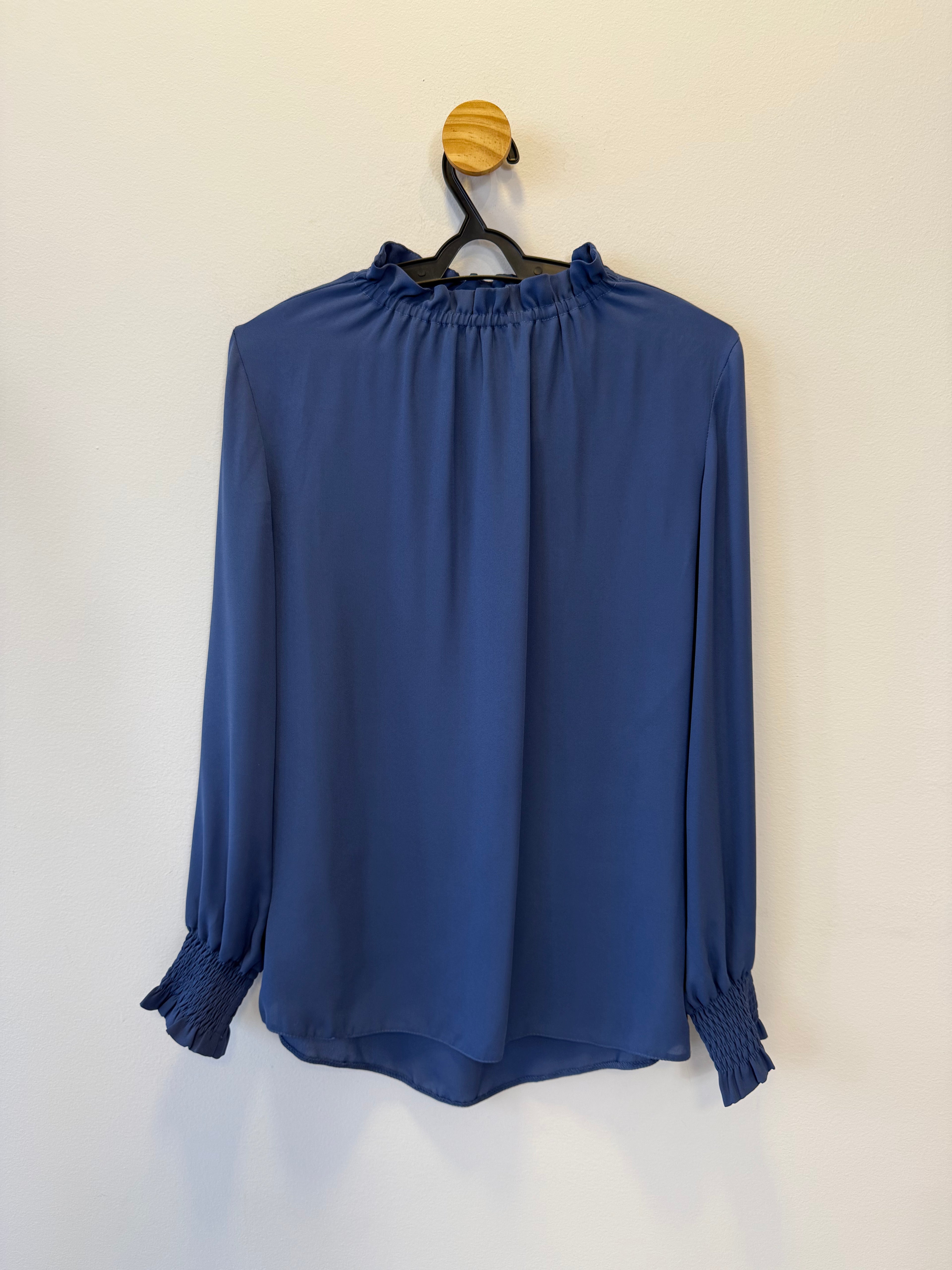 Blusa Azul Gola Franzida