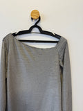 Blusa Prata Ombro a Mostra