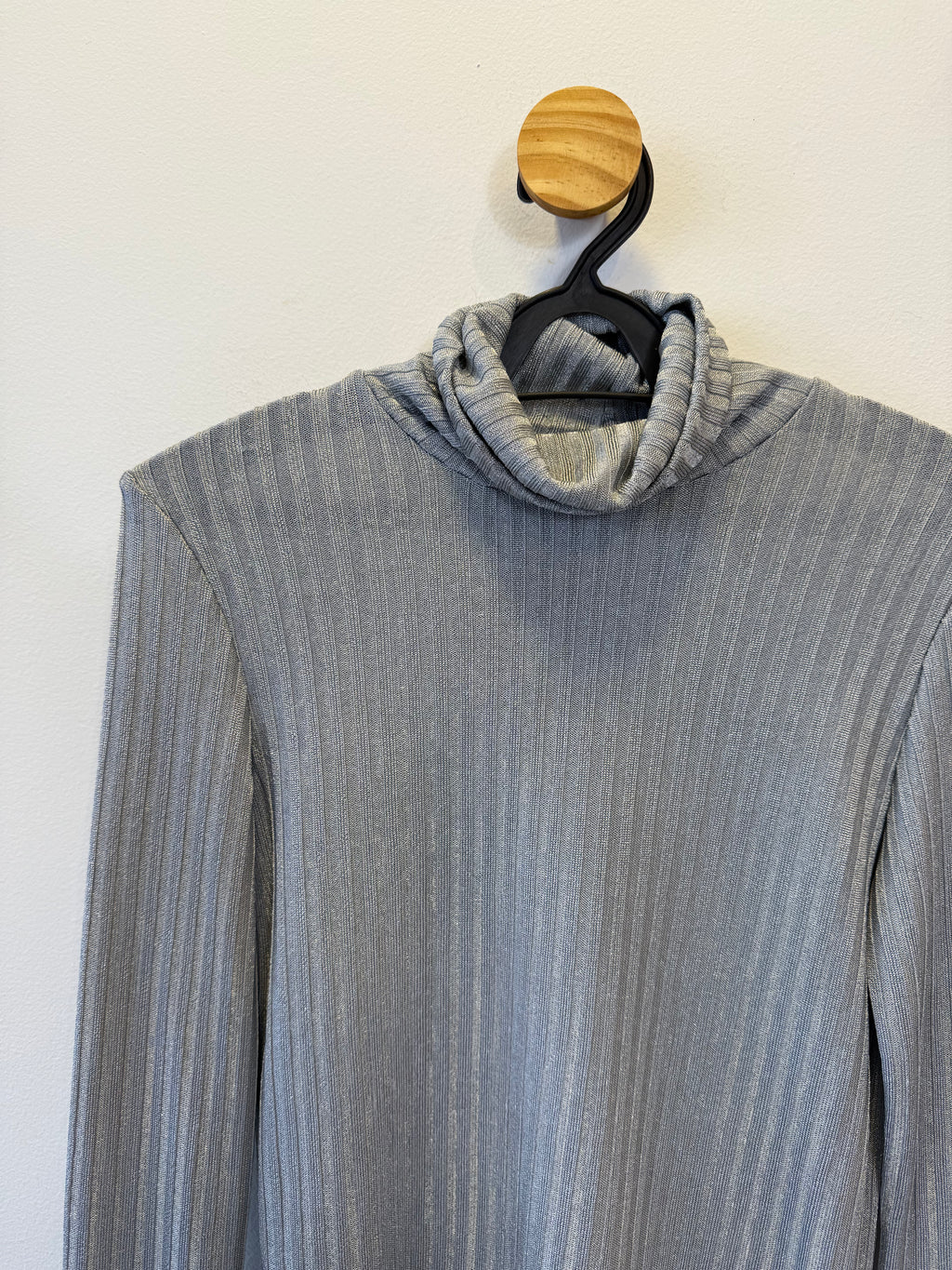 Blusa Gola Alta Cinza