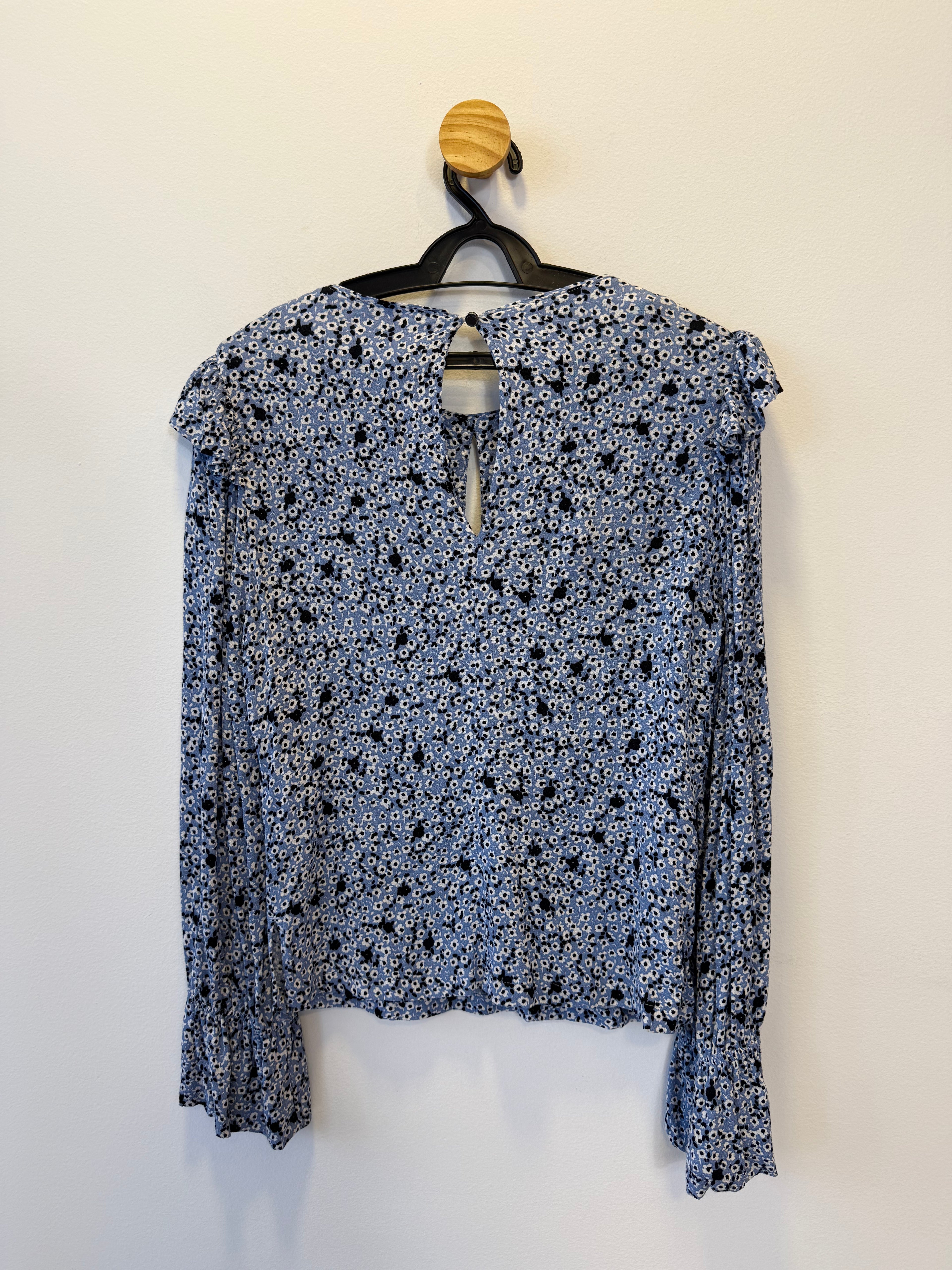 Blusa Azul Floral
