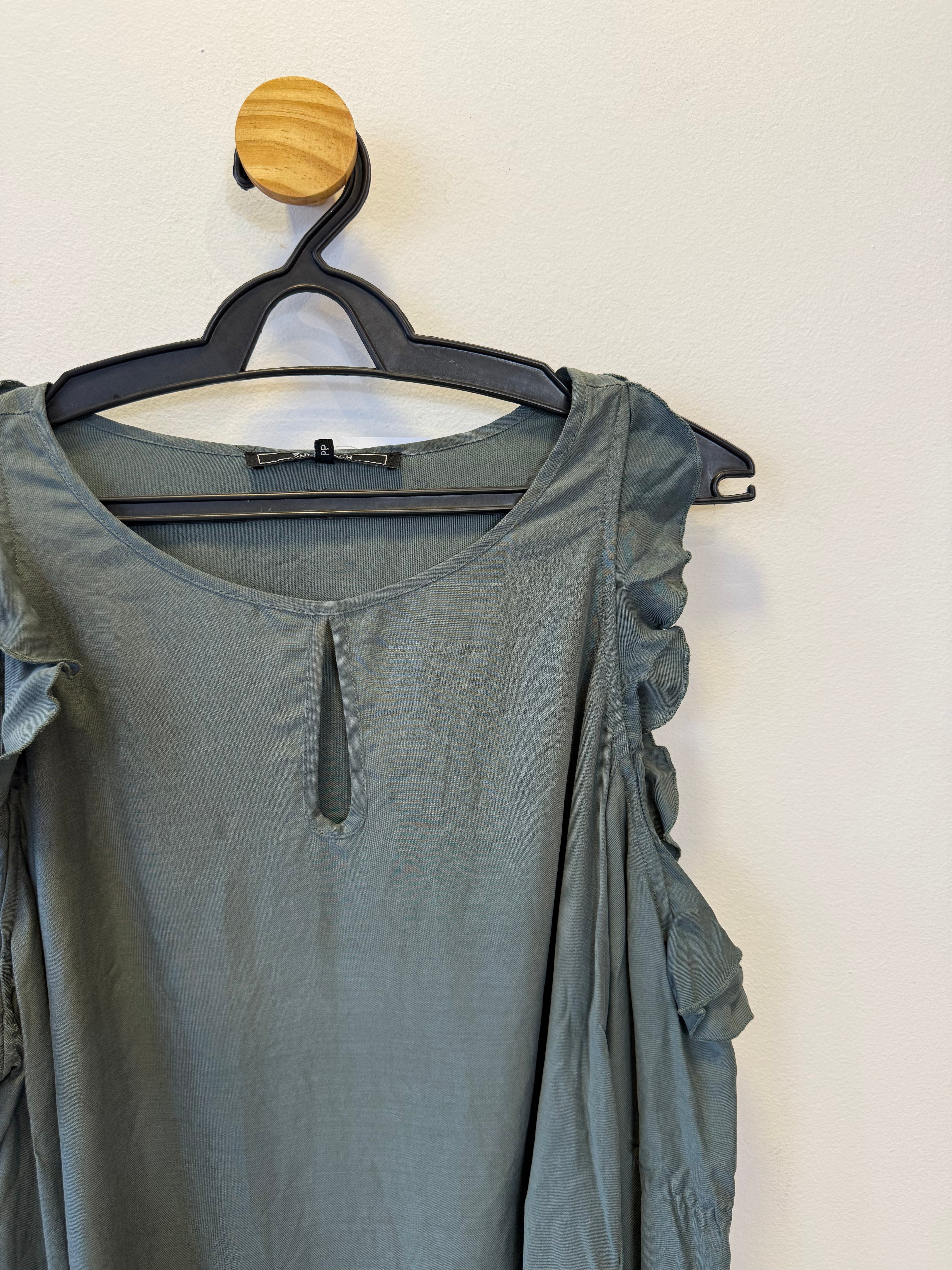 Blusa Cinza Chumbo