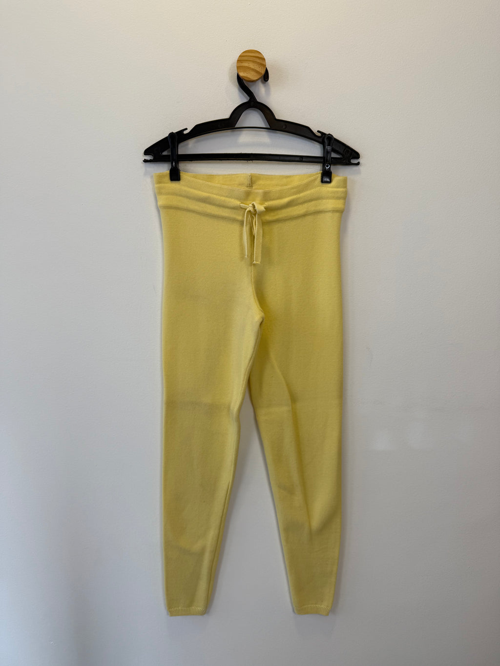 Calça Malha Amarelo Manteiga