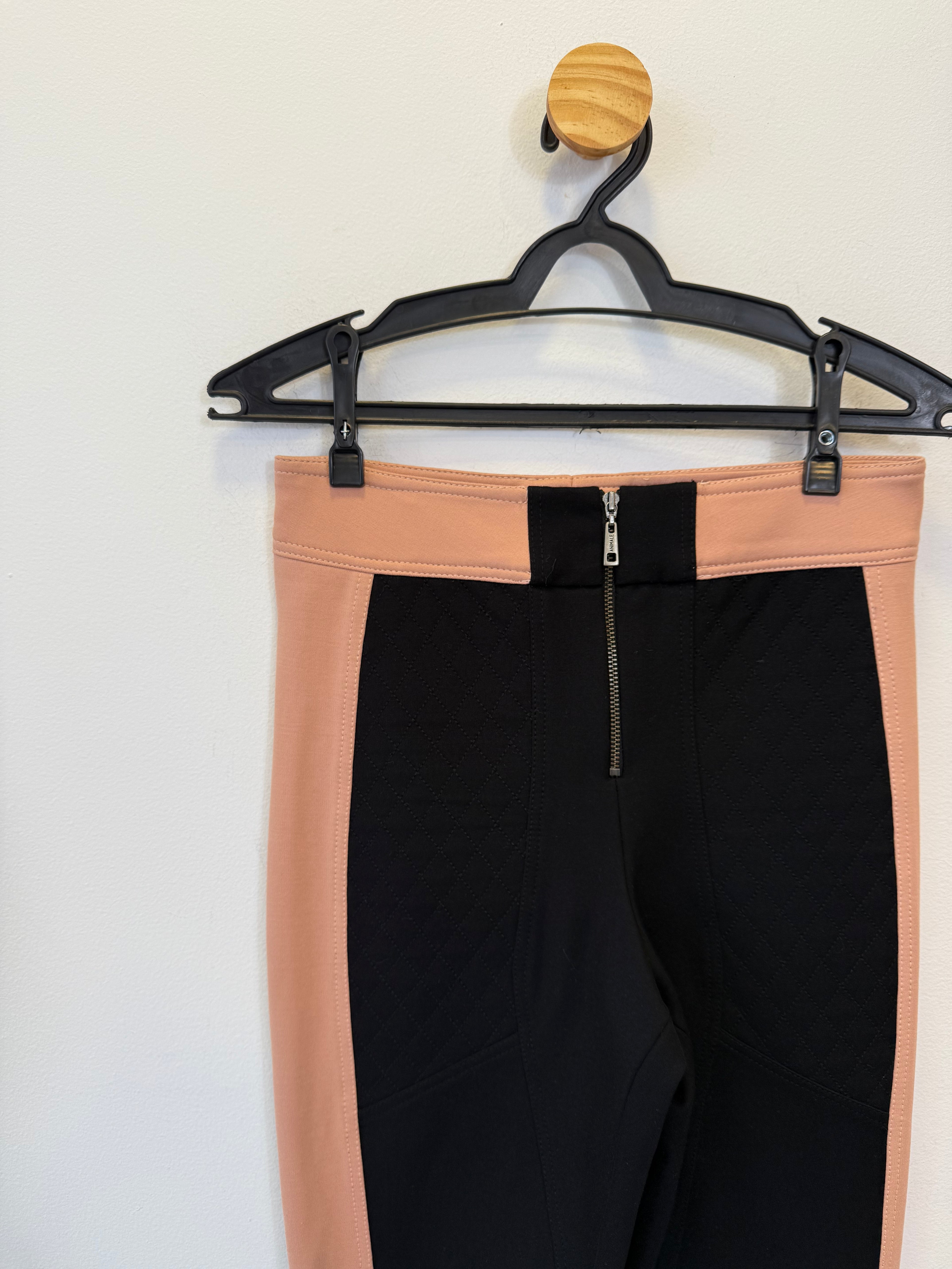 Calça Preta e Nude