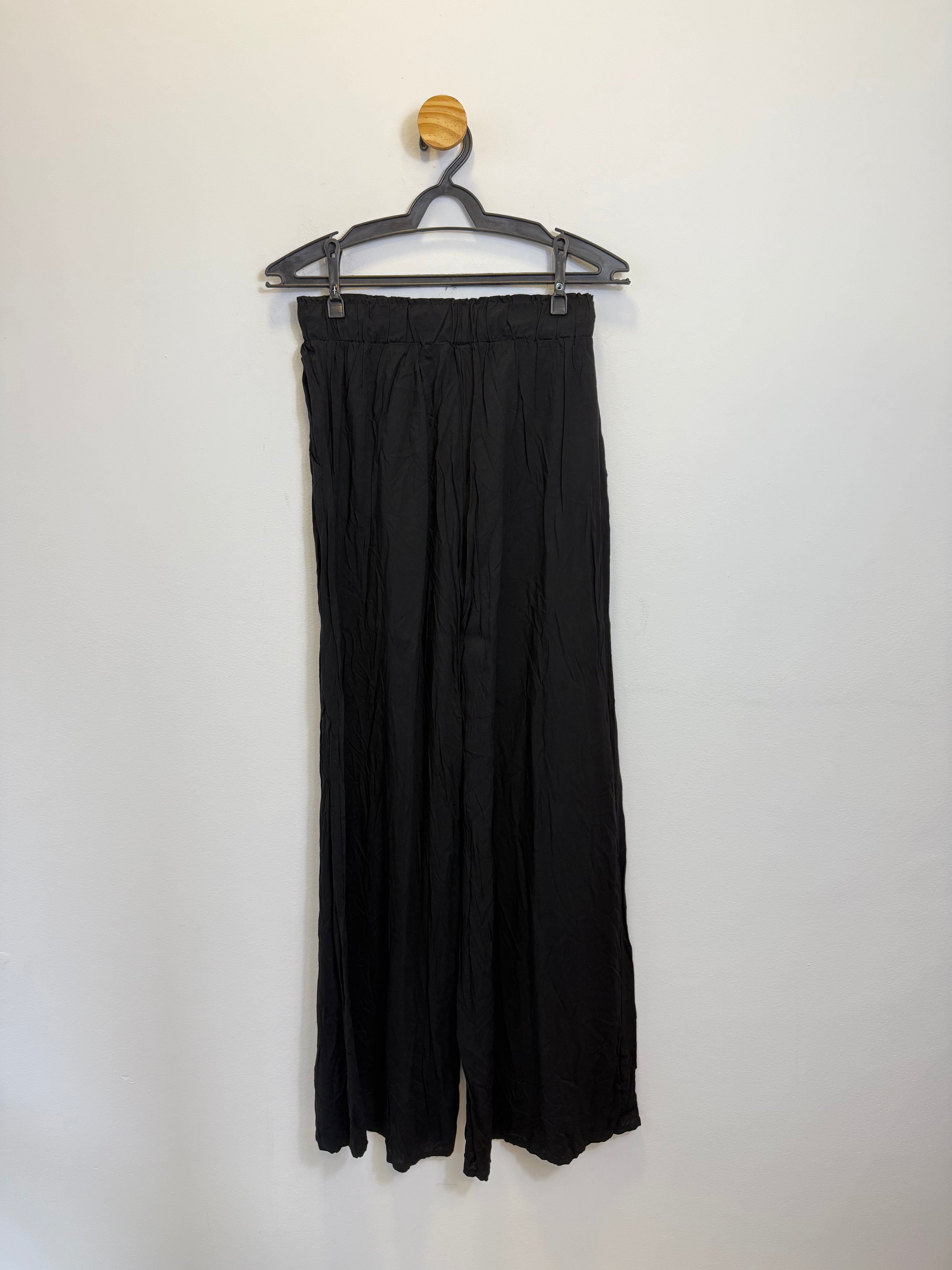 Calça Fluida Preta