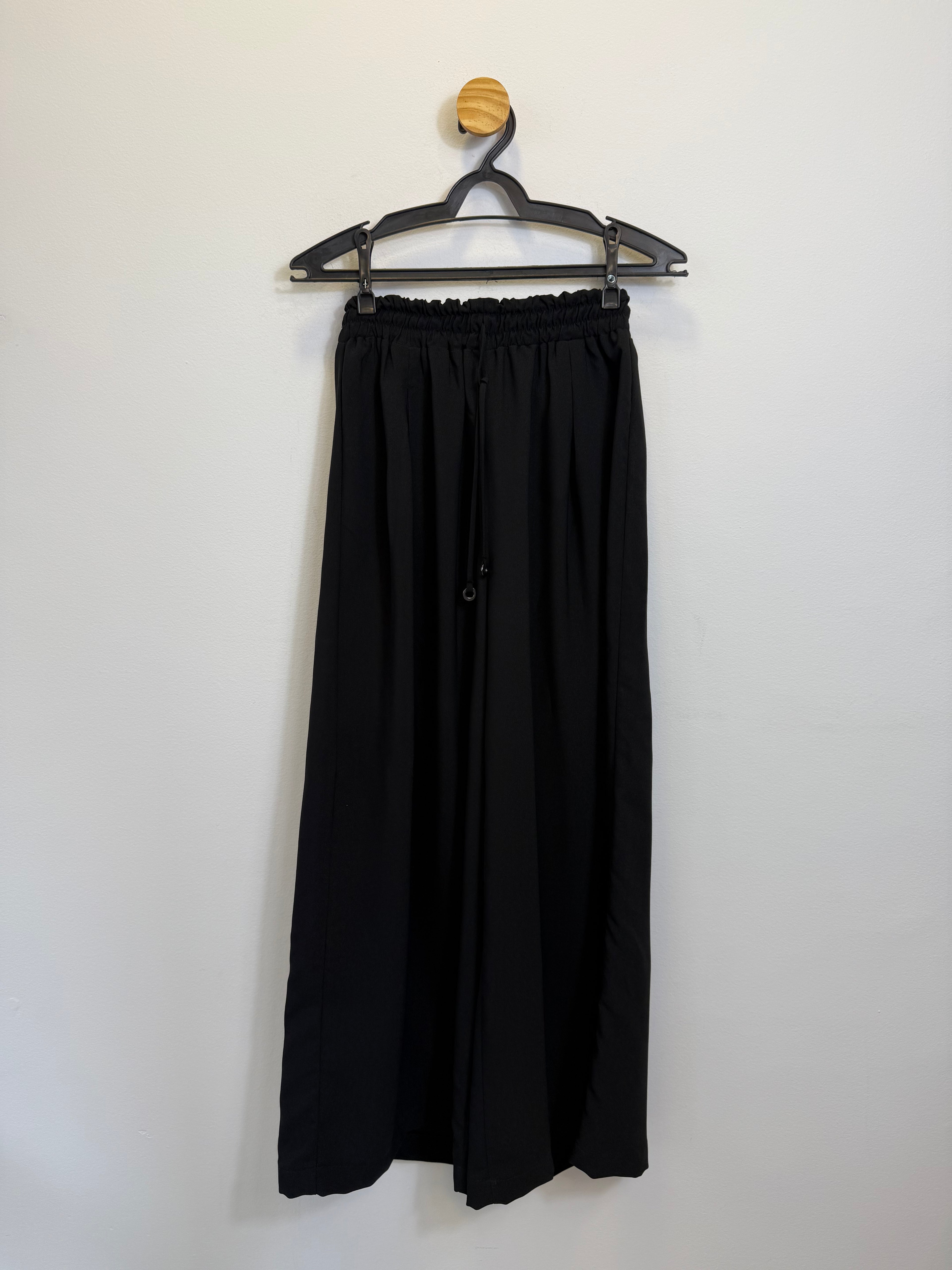 Calça Fluida Preta