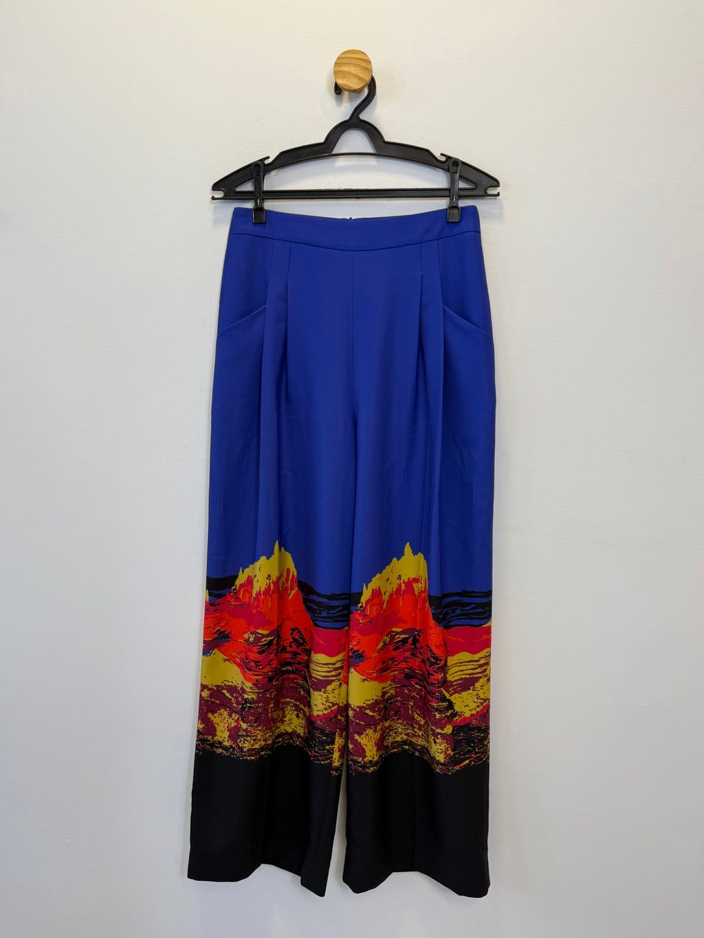 Calça Azul Barra Estampada