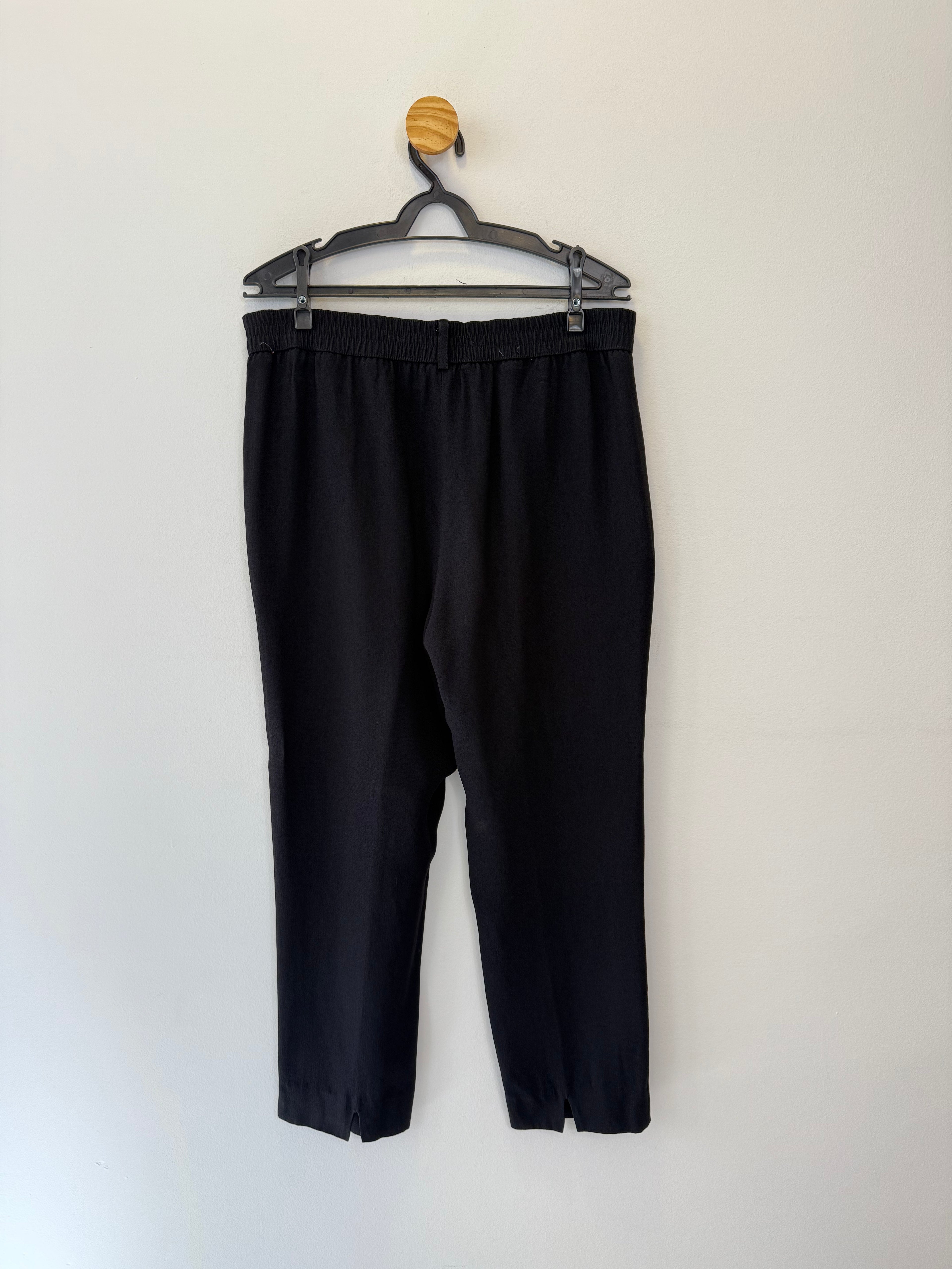 Calça Preta