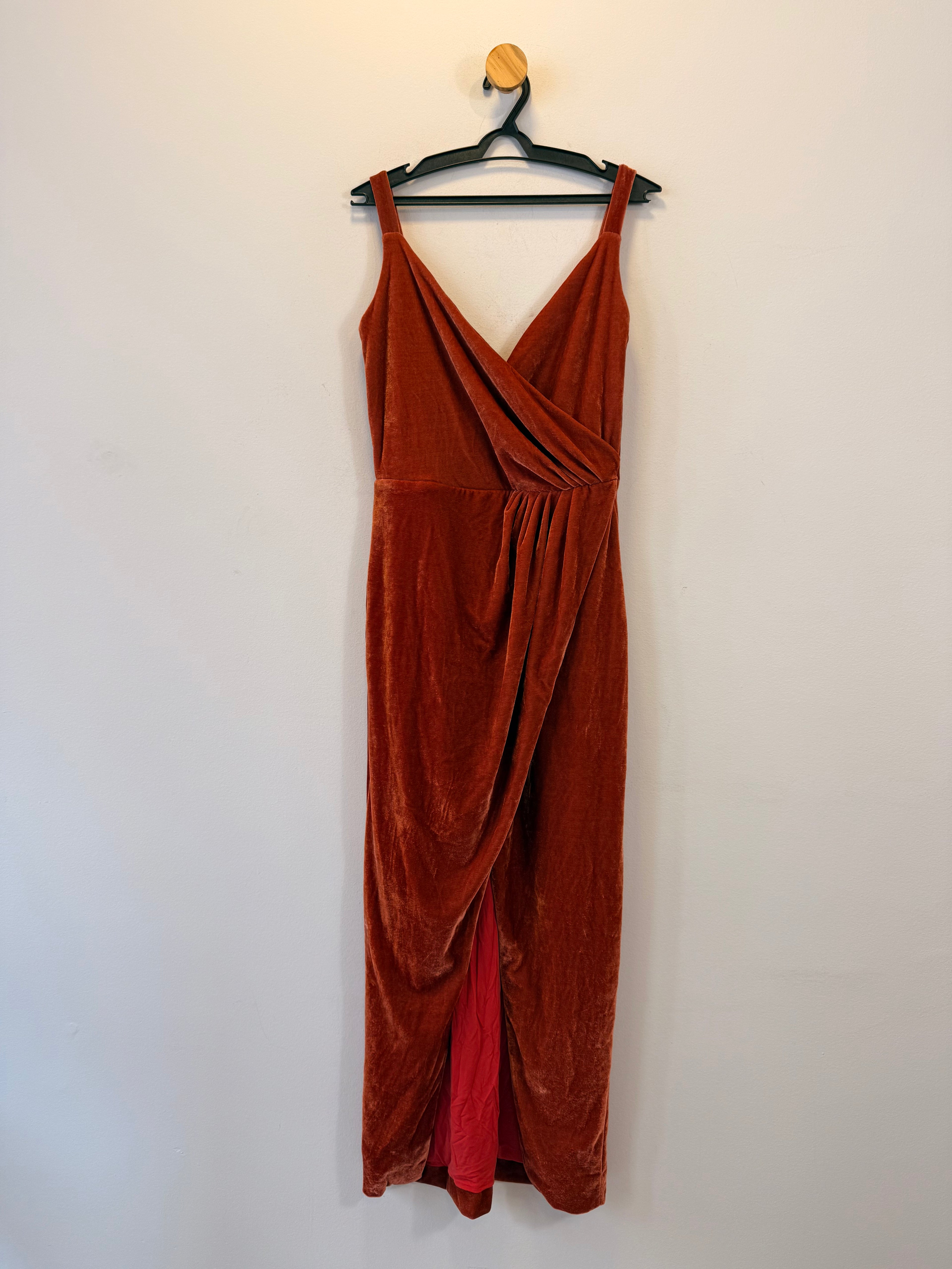 Vestido de Veludo Terracota
