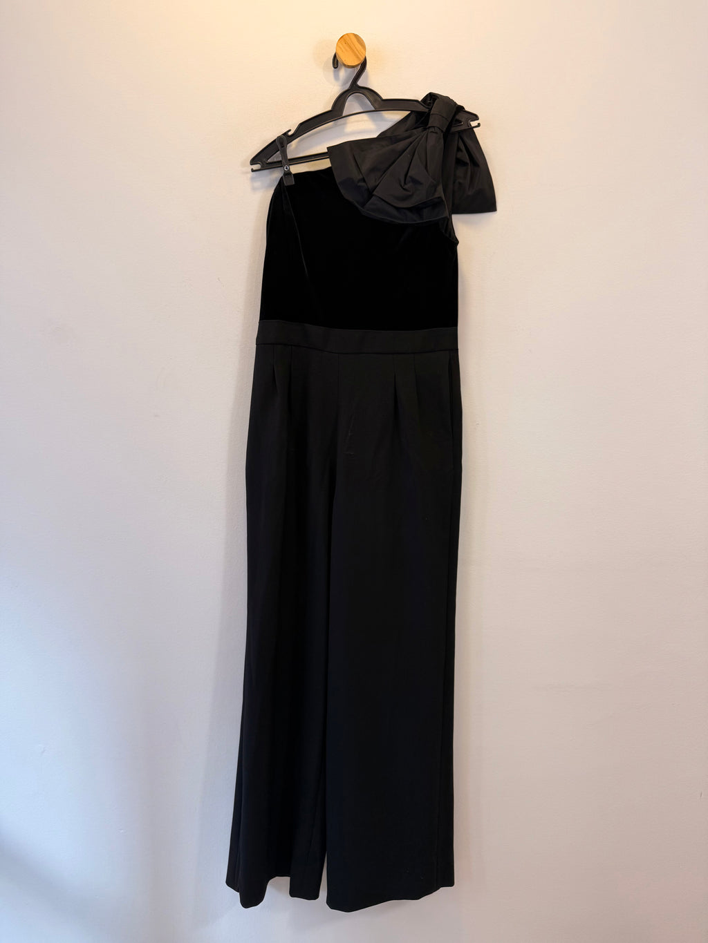 Macacão Preto Com Laço