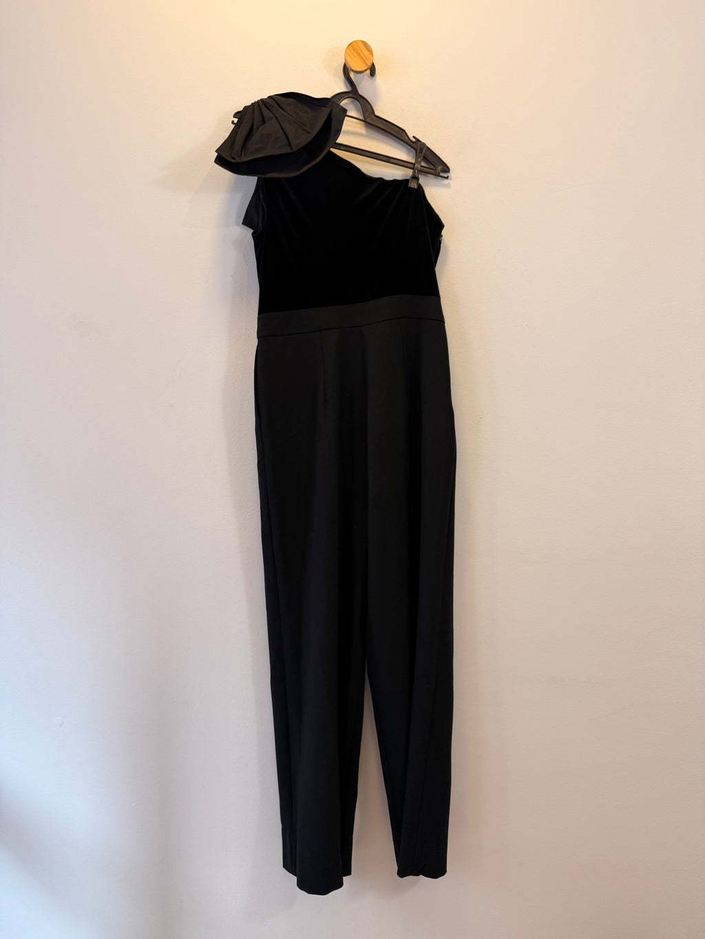 Macacão Preto Com Laço