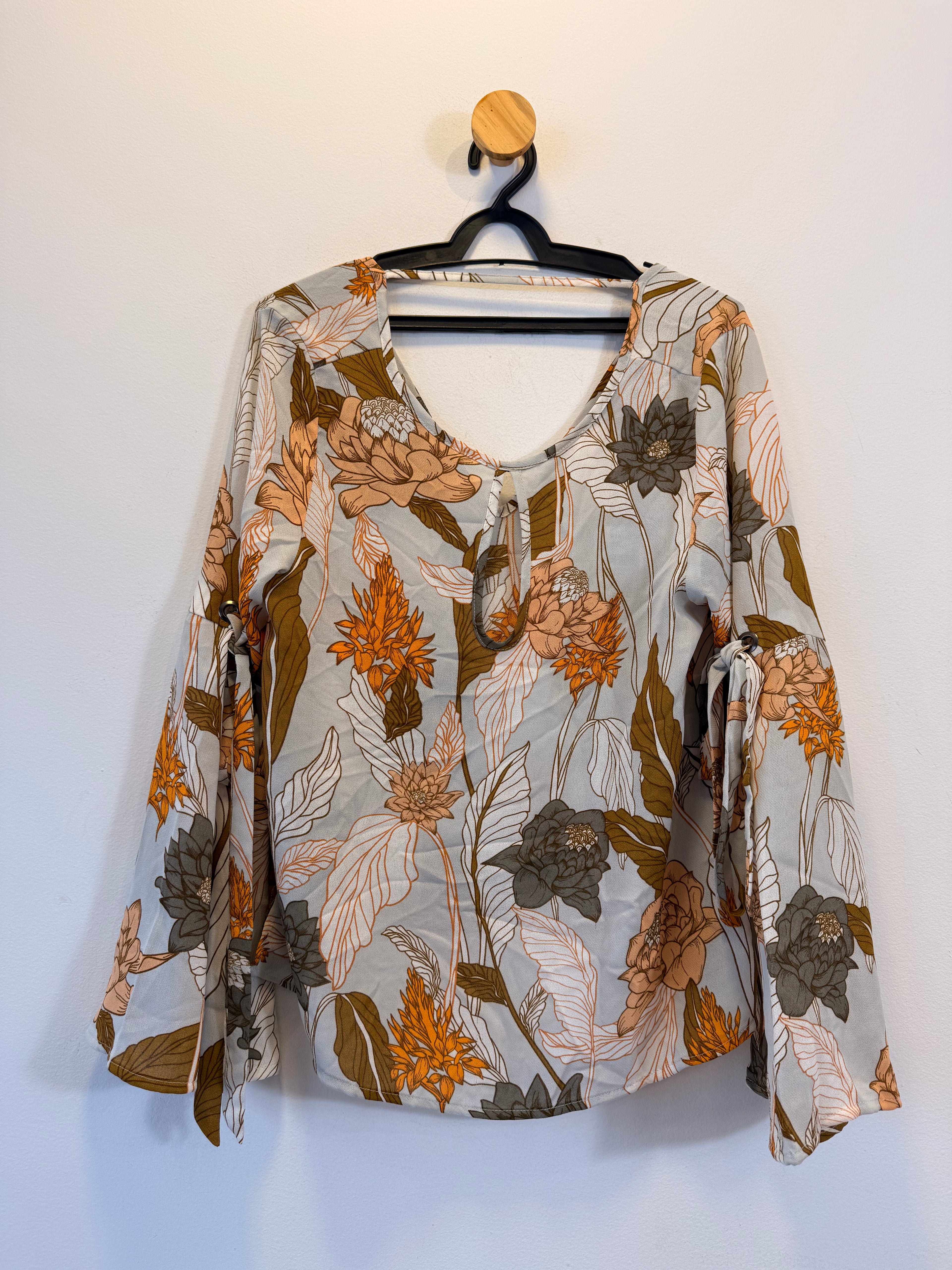 Blusa Estampa Floral Shoulder
