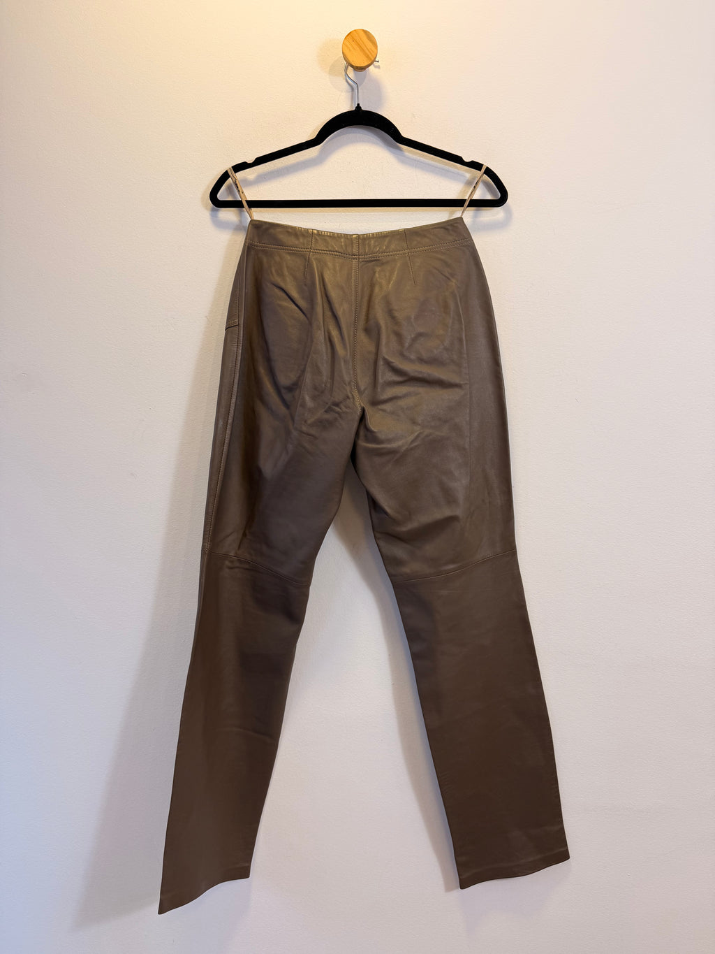 Calça de Couro Tactile