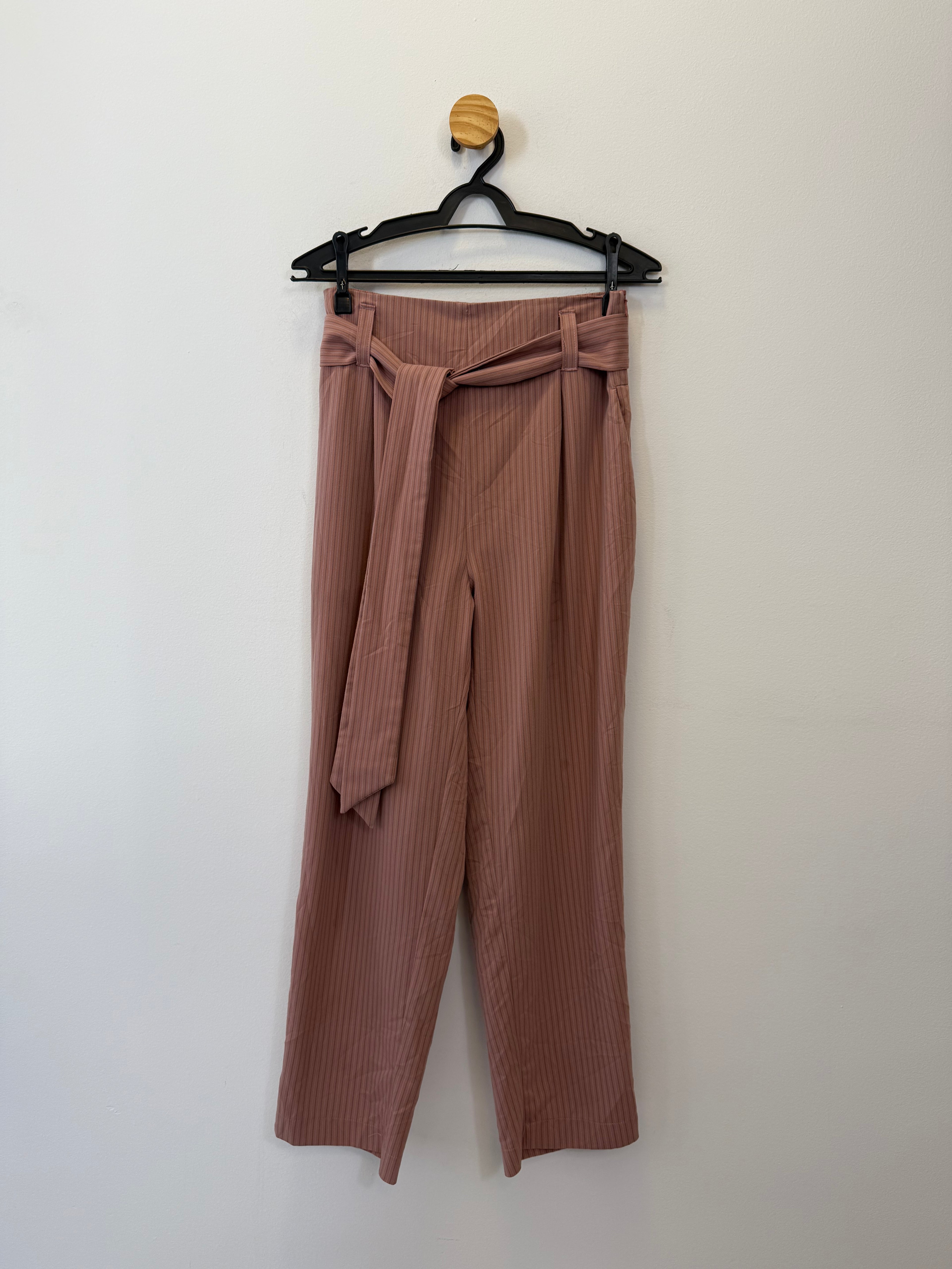 Calça Risca de Giz Marrom