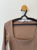 Cropped Decote Quadrado Nude