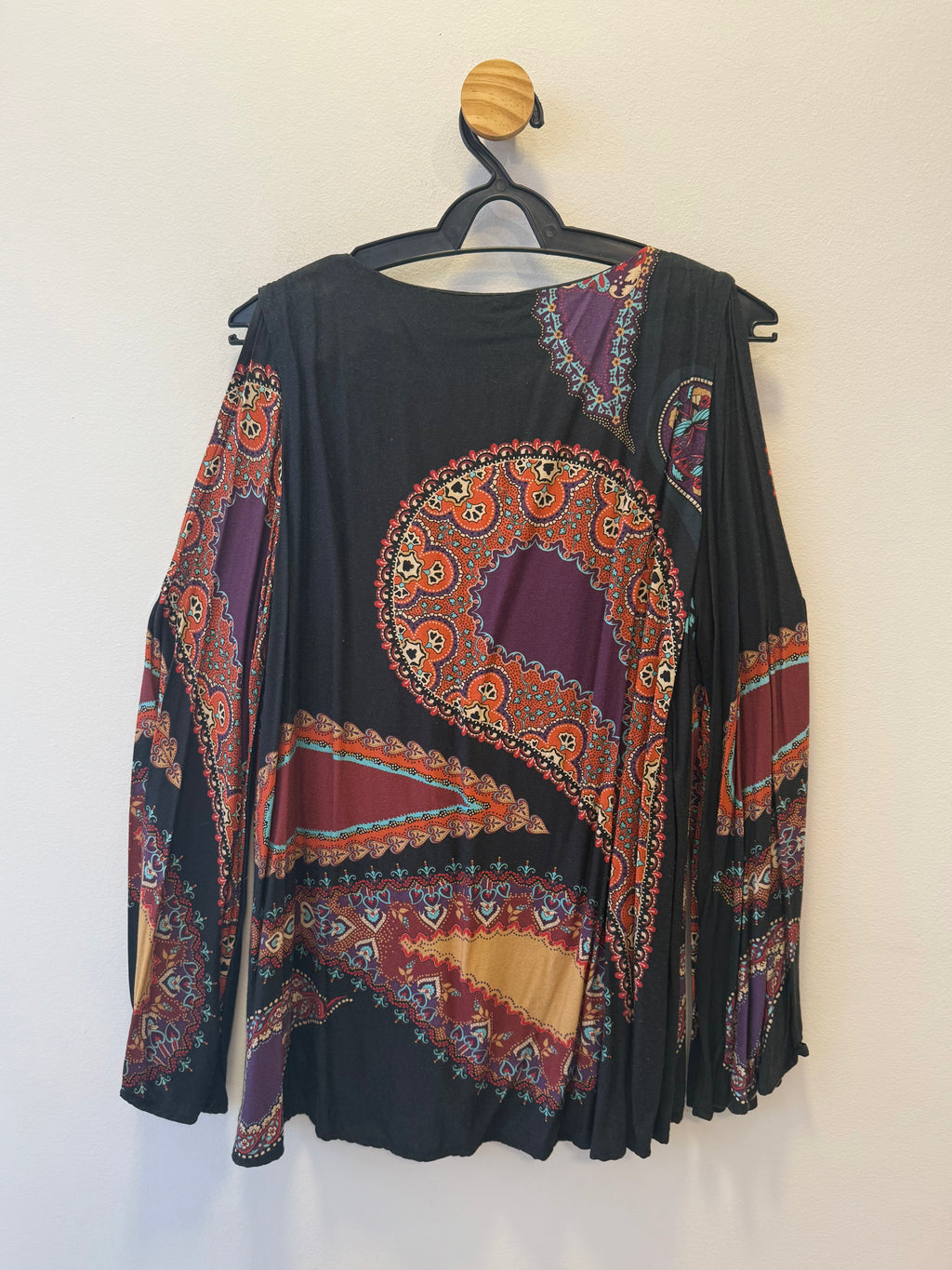 Cardigan Arabescos