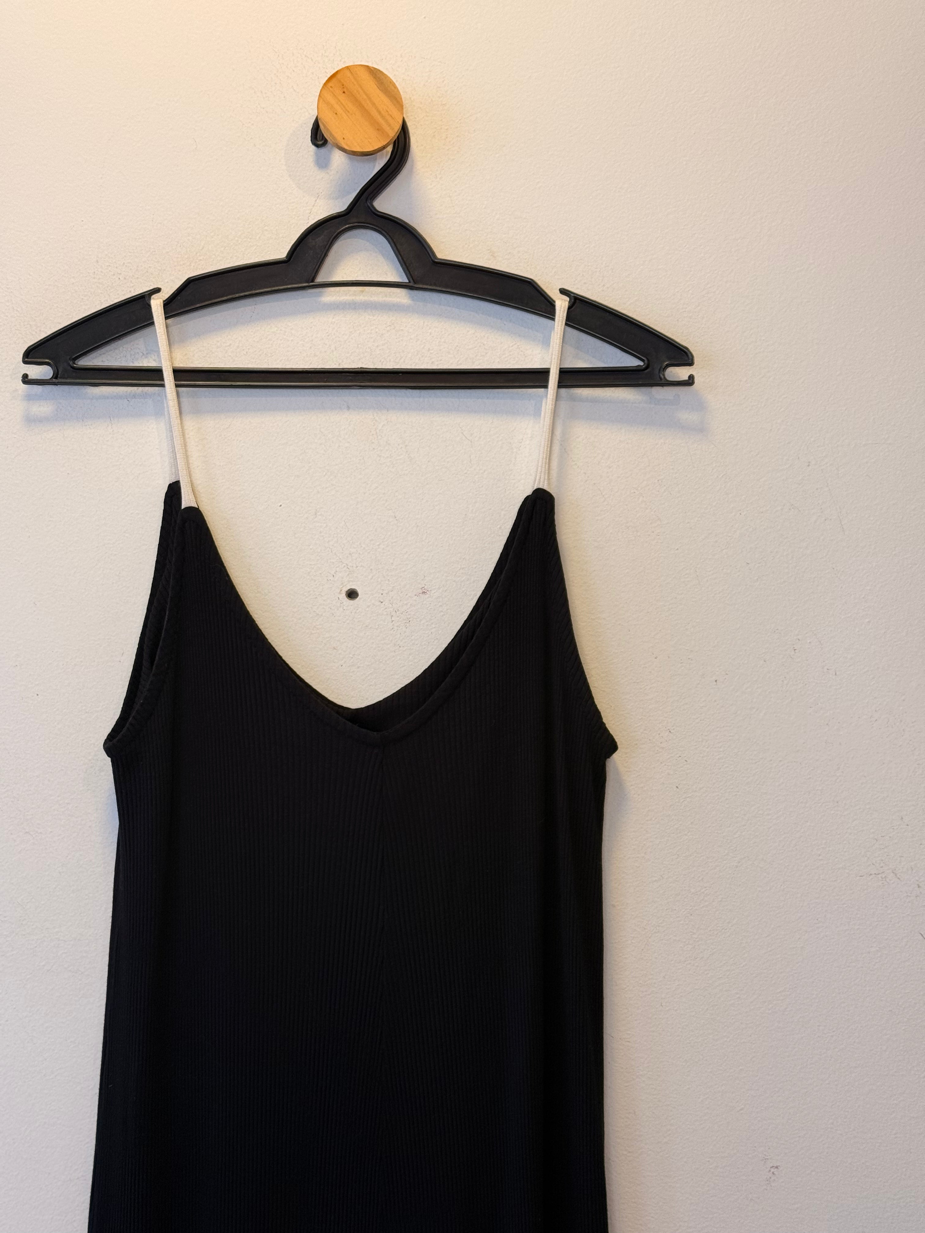 Vestido Bicolor Plural
