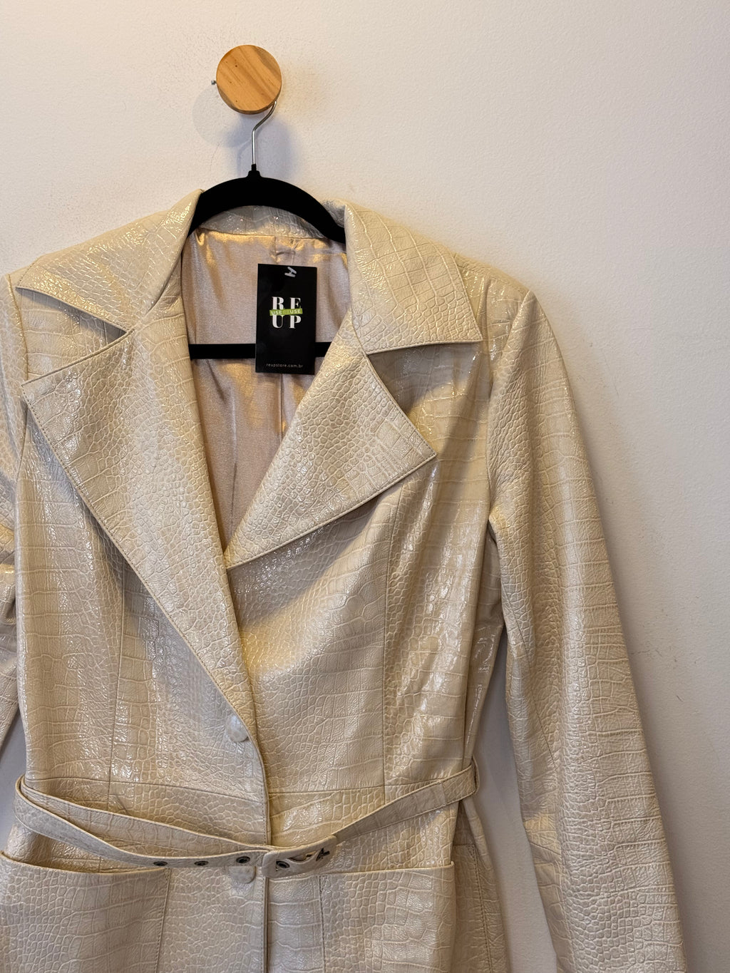 Casaco Off White Couro