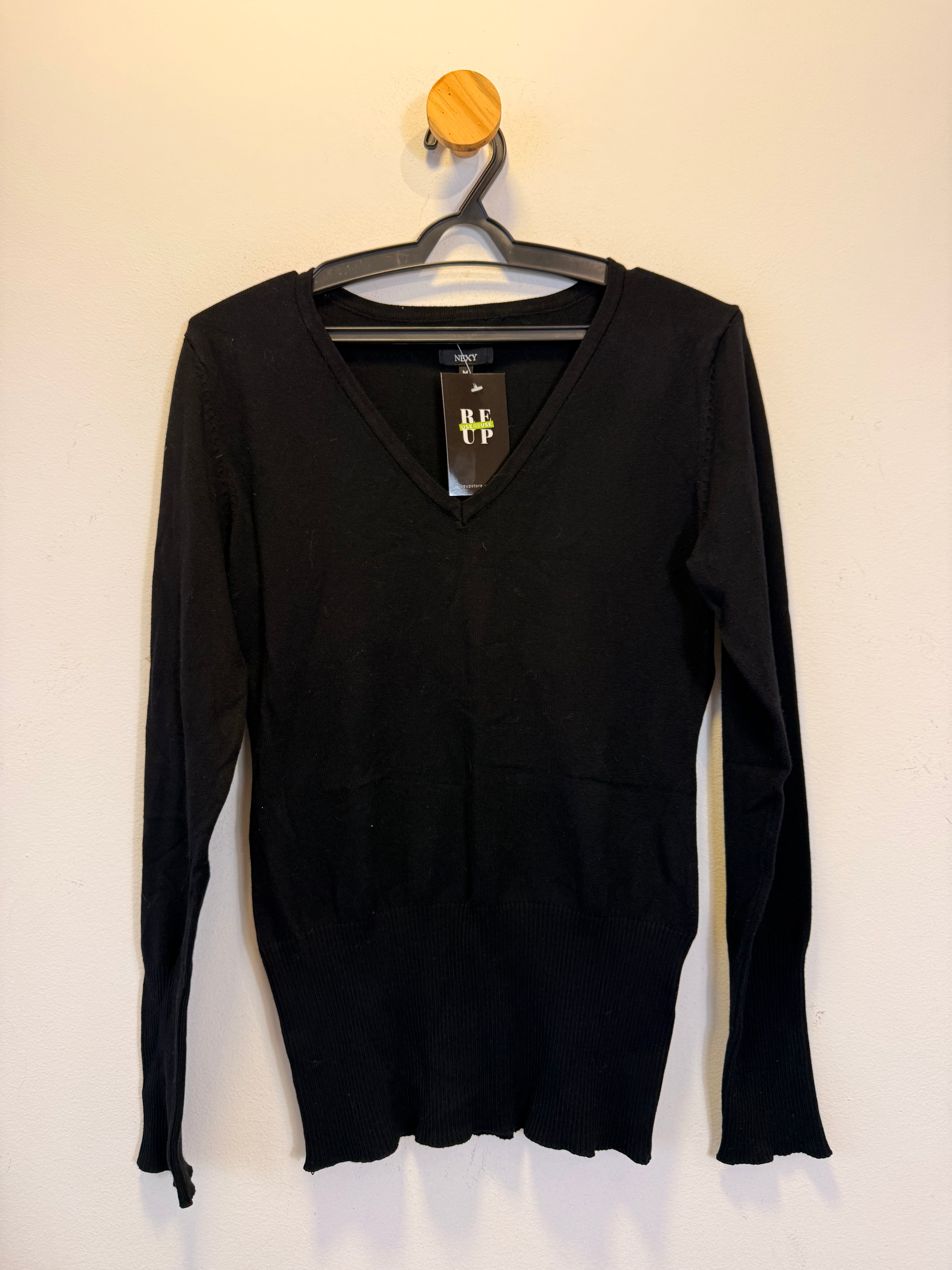 Tricot Preto Nexy
