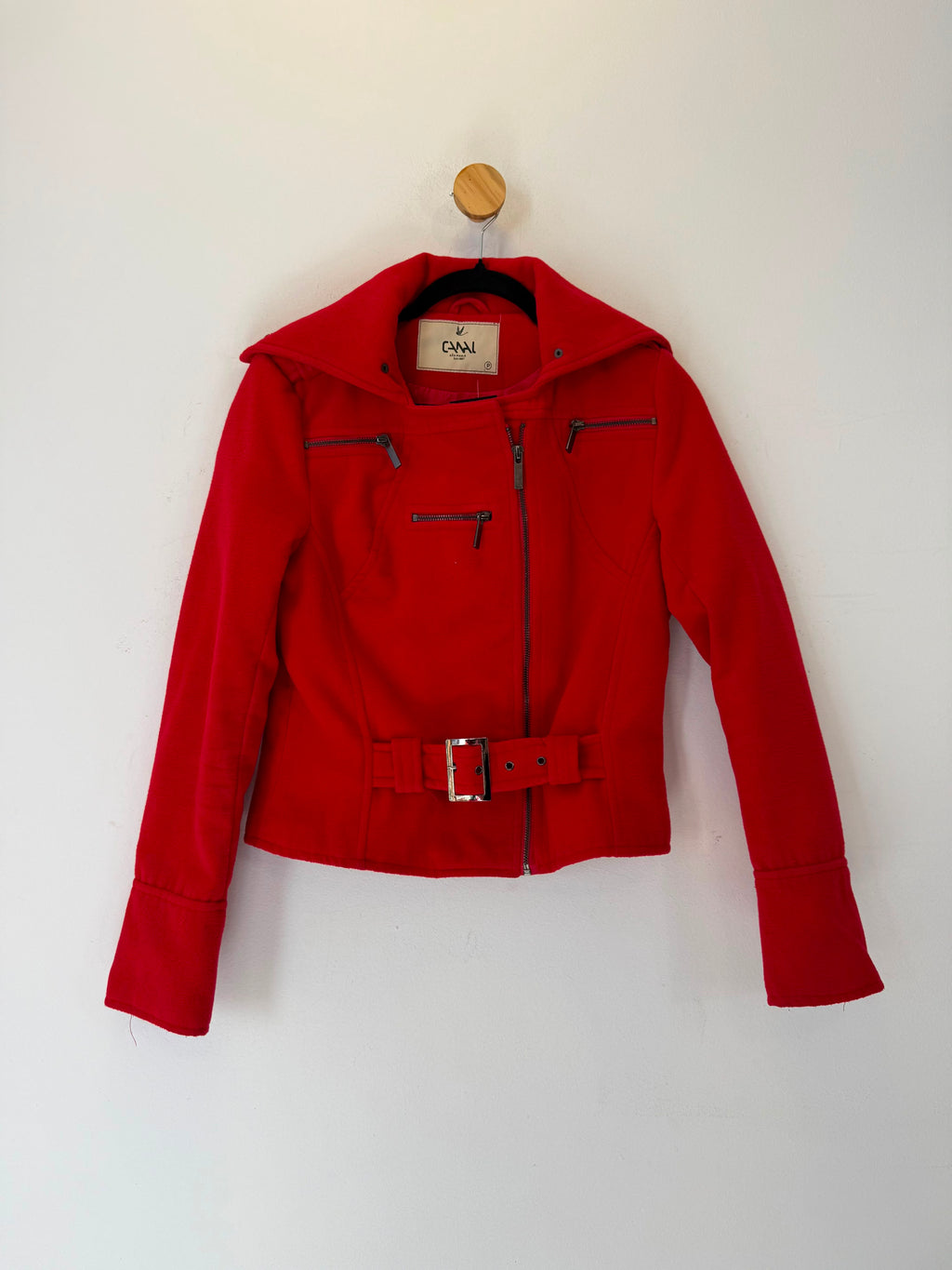 Casaco Vermelho com Lã Canal