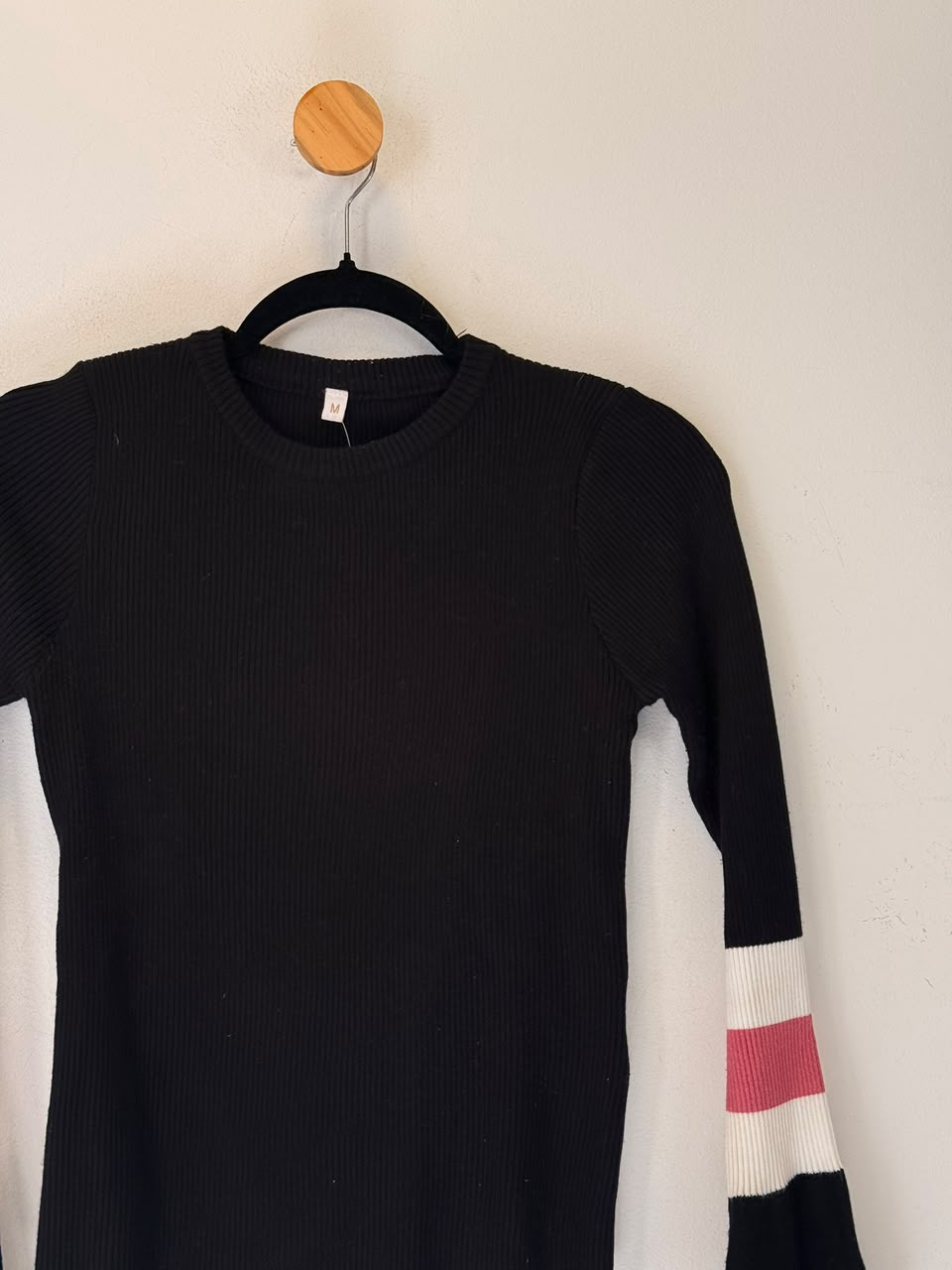 Tricot Preto Manga Sino