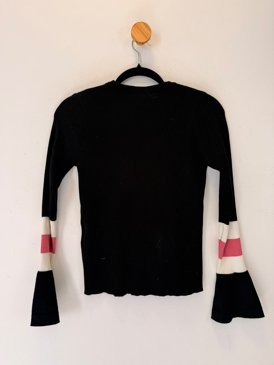 Tricot Preto Manga Sino