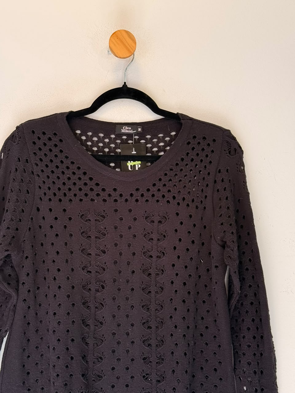 Tricot Preto Cleo Milani